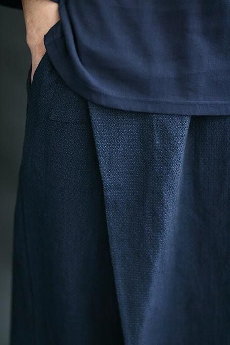 【net限定】綿麻 舶来織(はくらいおり) 筒下(つつした)/留紺(とめこん)