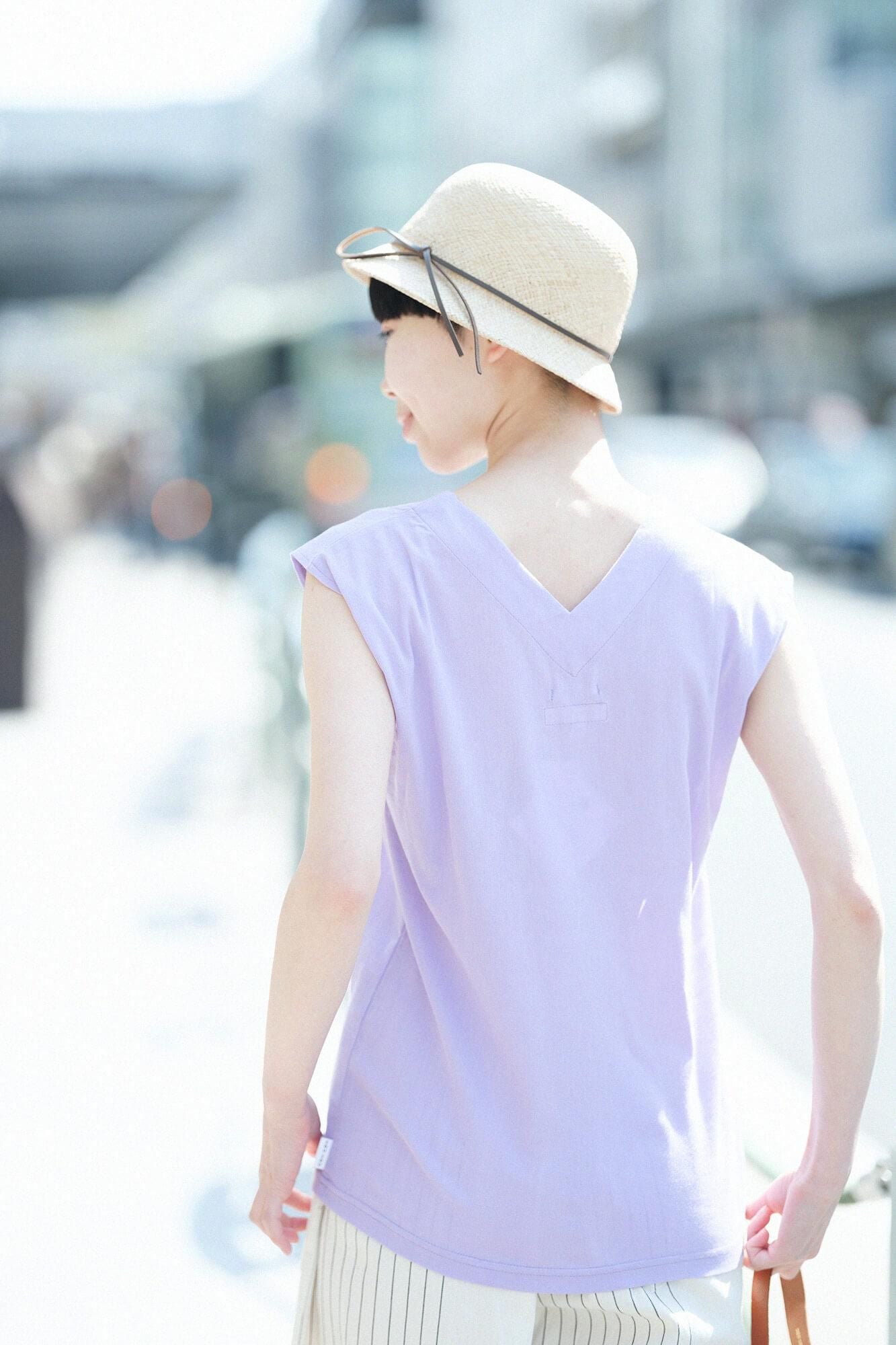 Chizimi Cotton 40/40 V-neck Shirt / Light Light Lilac