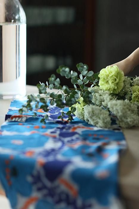 Isemomen Cotton Textile Handkerchief / Passion