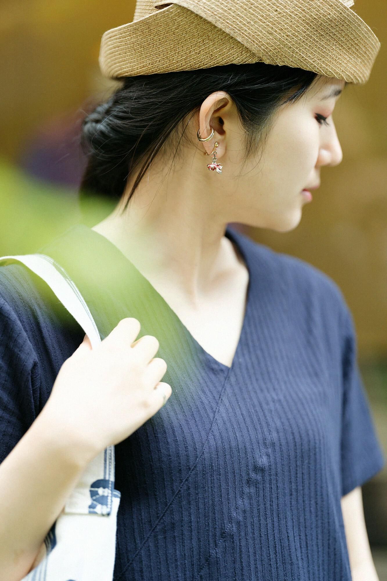 Chizimi Cotton 40/20 Akiha V-neck Short Sleeve Dress / Dark Blue