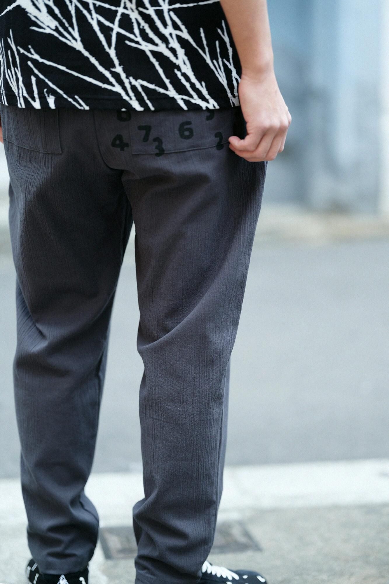 高島縮棉 20/20 休閒窄管長褲/深鉛色