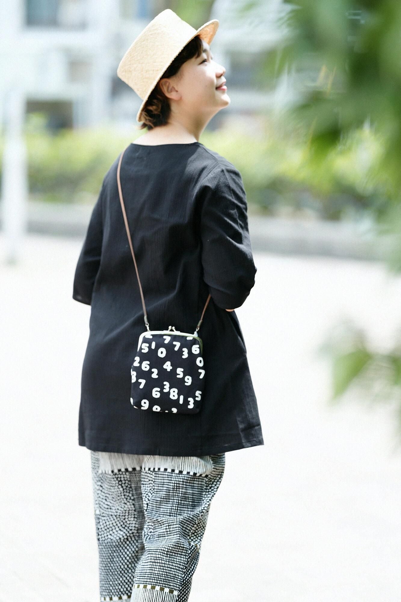 takashima chiku 20/20第六束中衣/木羽毛(木材)