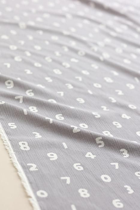 布料剪裁販售 (高島縮棉 坂尾織物)/SO-SU-U十數 淺灰色(Suzuzumiiro)<50cm