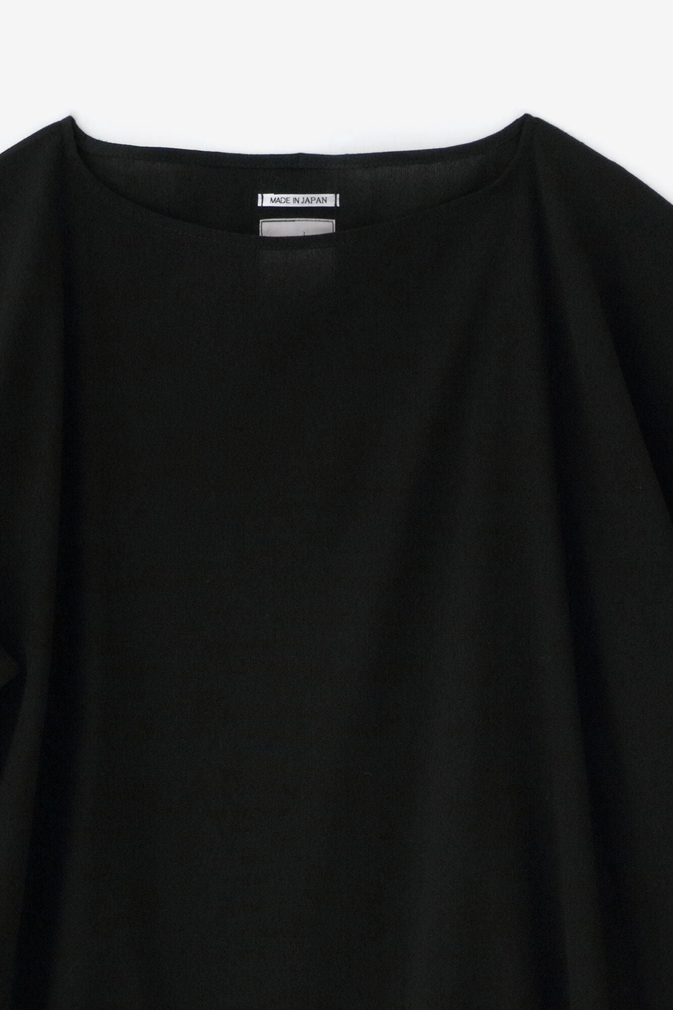 타카시마치지미 40/40 히라소데 보트넥 원피스/검은색