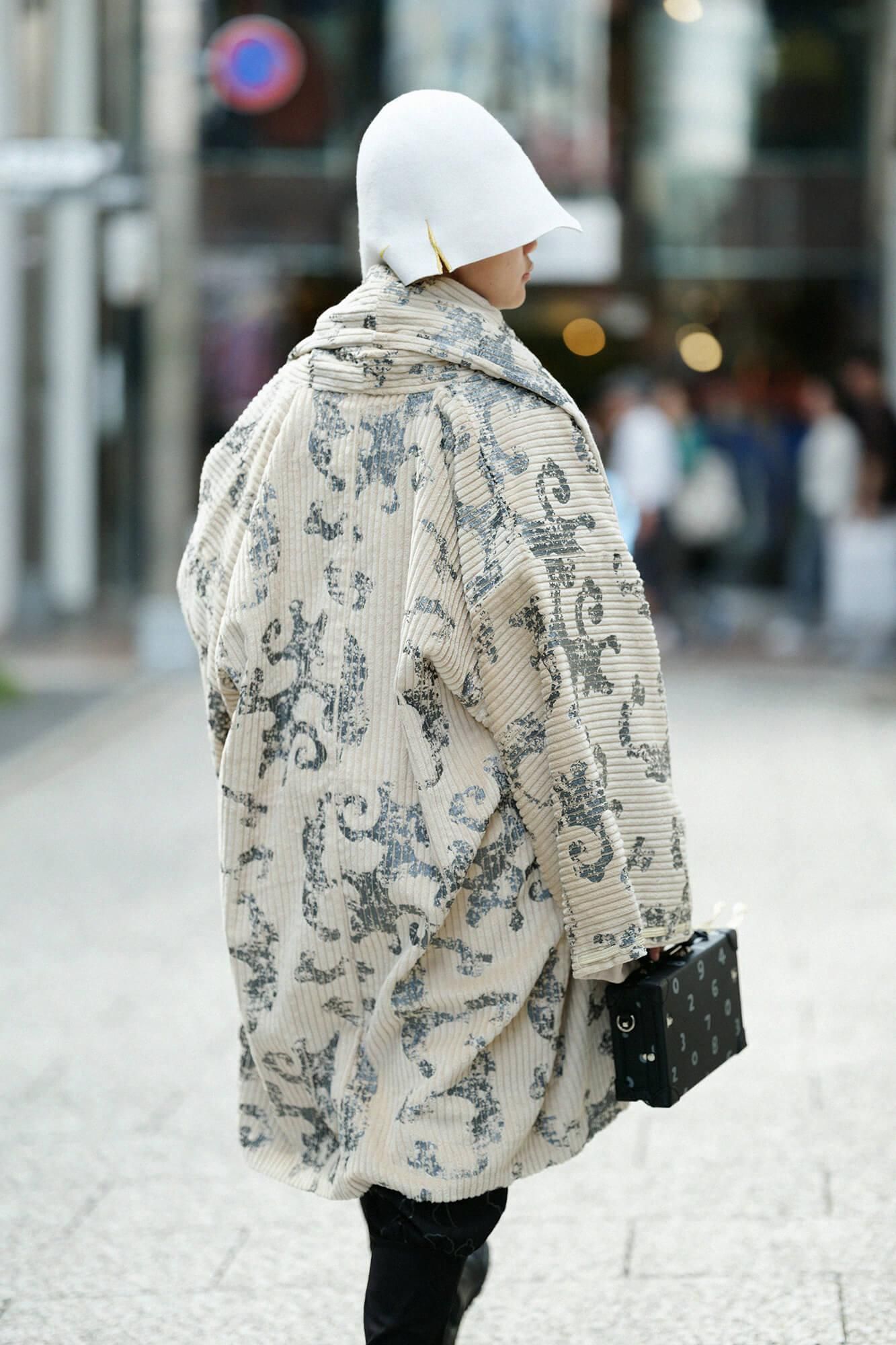 【net Limited】Corduroy Rectangular Sleeve Coat with Lining / Yama Raging Billows Era Beige