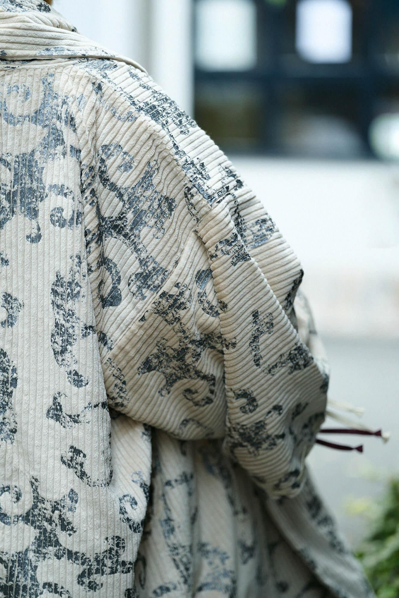 【net Limited】Corduroy Rectangular Sleeve Coat with Lining / Yama Raging Billows Era Beige