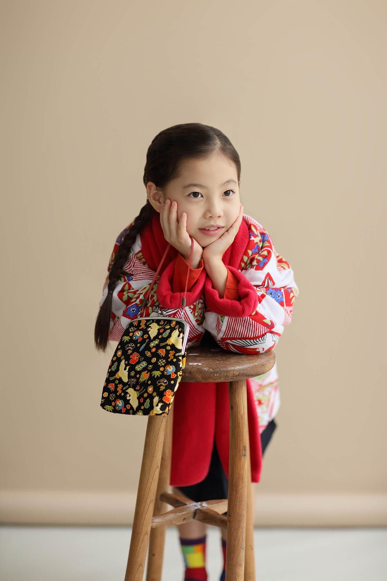 ●플리스 어린이 모지리 소데/빨간색×이와이비시츠나기