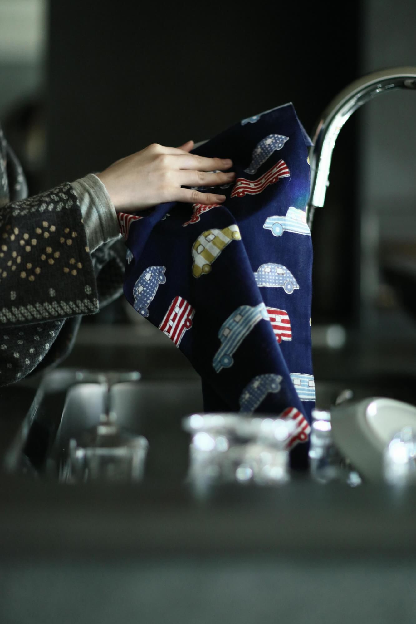 Isemomen Cotton Textile Handkerchief / Car Dark Blue