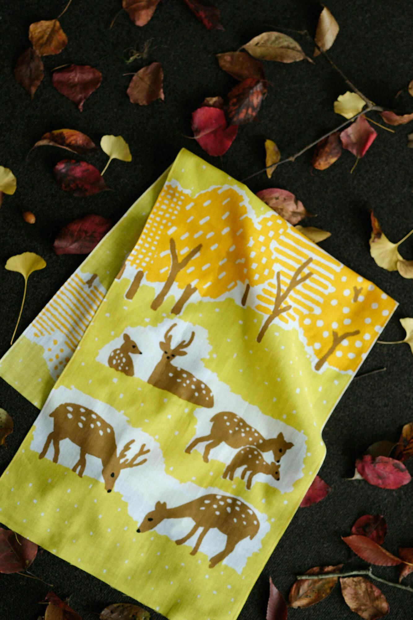Isemomen Cotton Textile Handkerchief / Deer