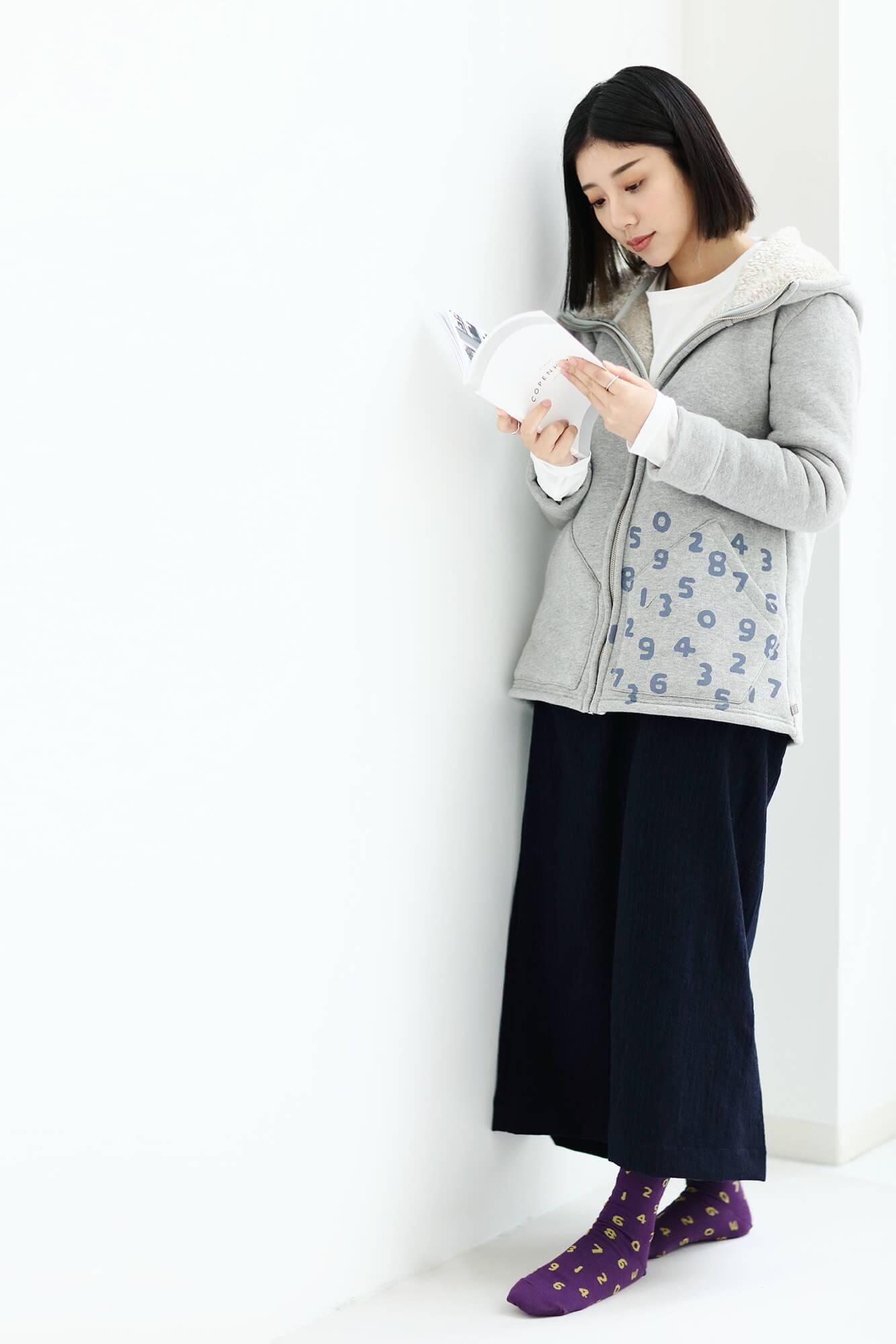 塔布袜(正常长度)/so-su-u kyomurasaki下的圆头尖端