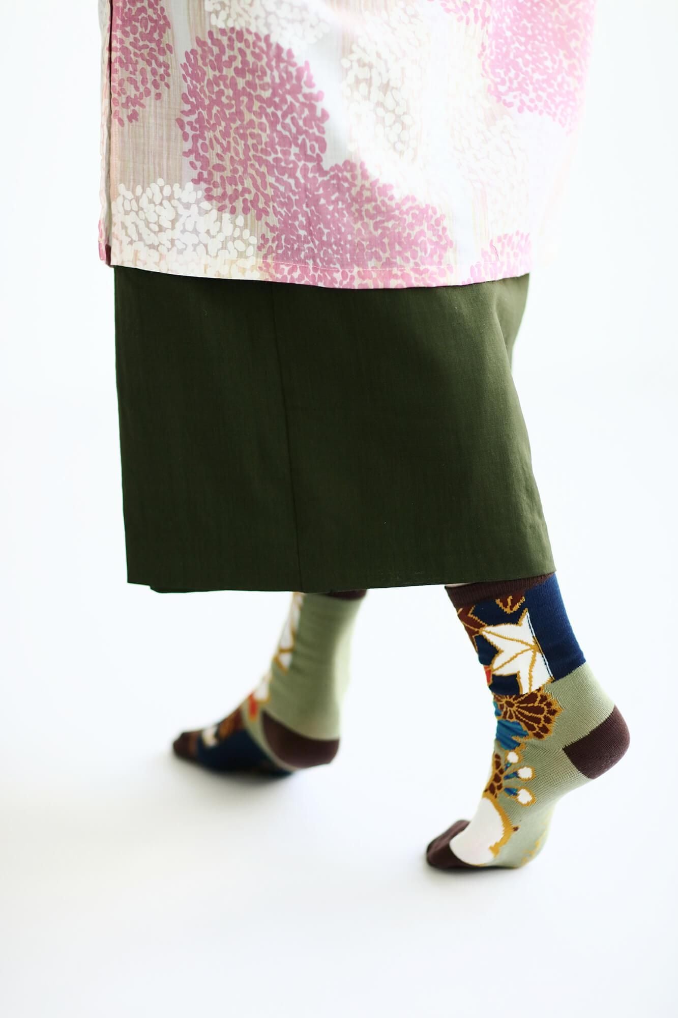 Round Toe Tabi Socks (Mid-calf)/Luxurious【Women Size Only】