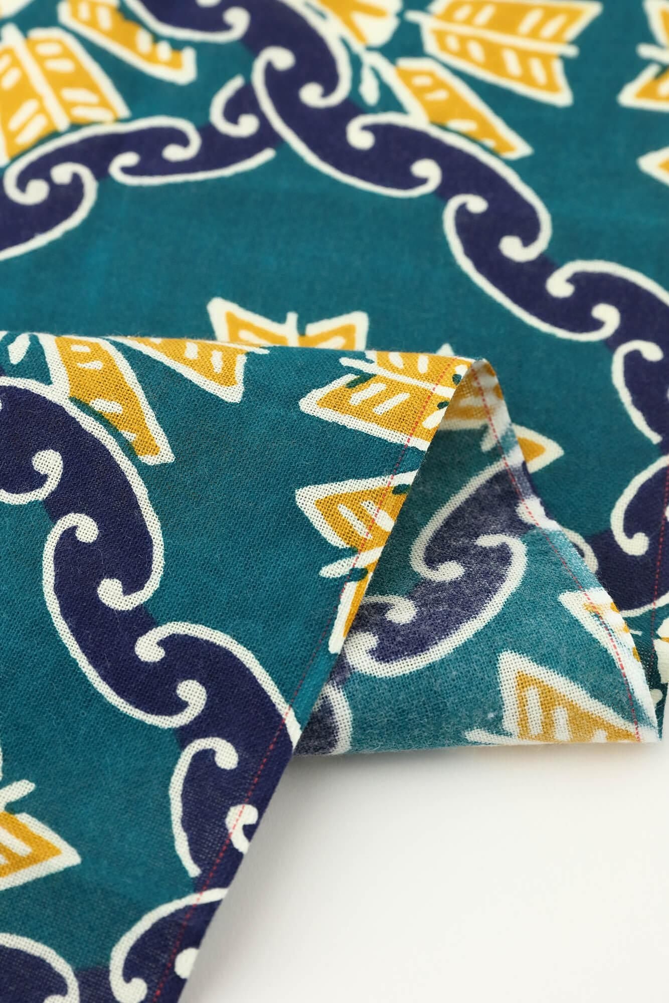 Isemomen Cotton Textile Handkerchief / Continuation of Arrow Wheel-Recreation