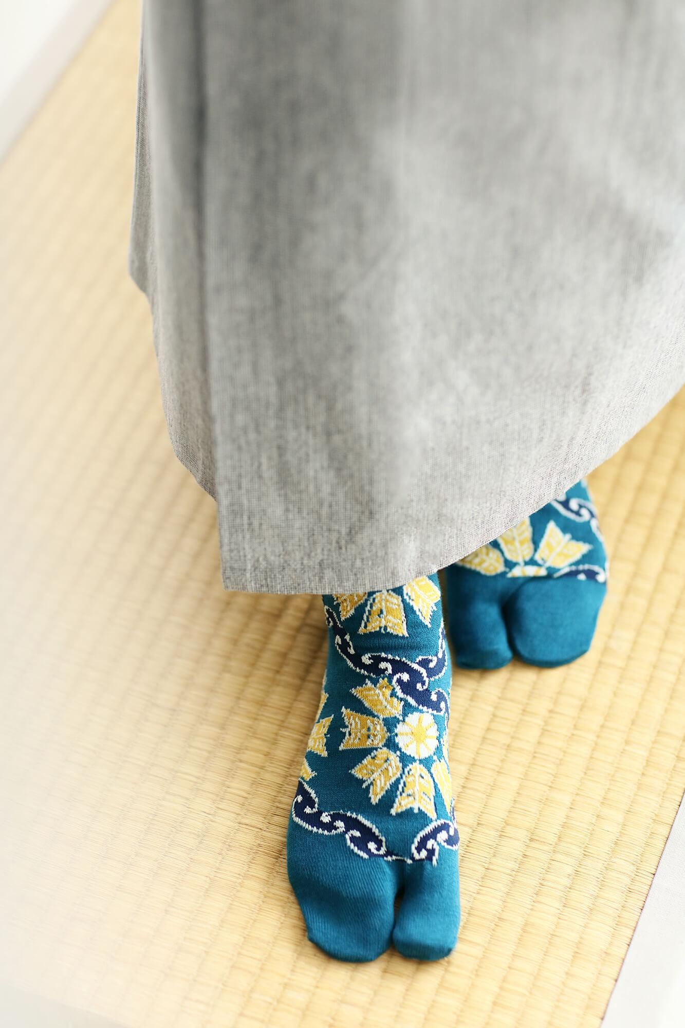 Tabi-Unterteil (normale Länge) / Verknüpftes Pfeilradmuster (Kantatsuri Yagurumamon) Kopie (Utsushi)