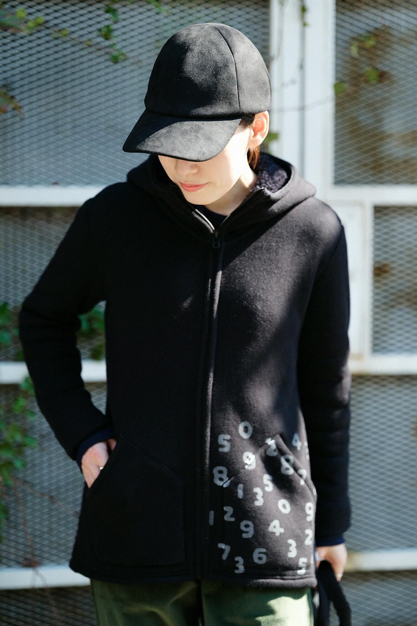 【官網限定】內仿毛針織 連帽外套/藍黑色