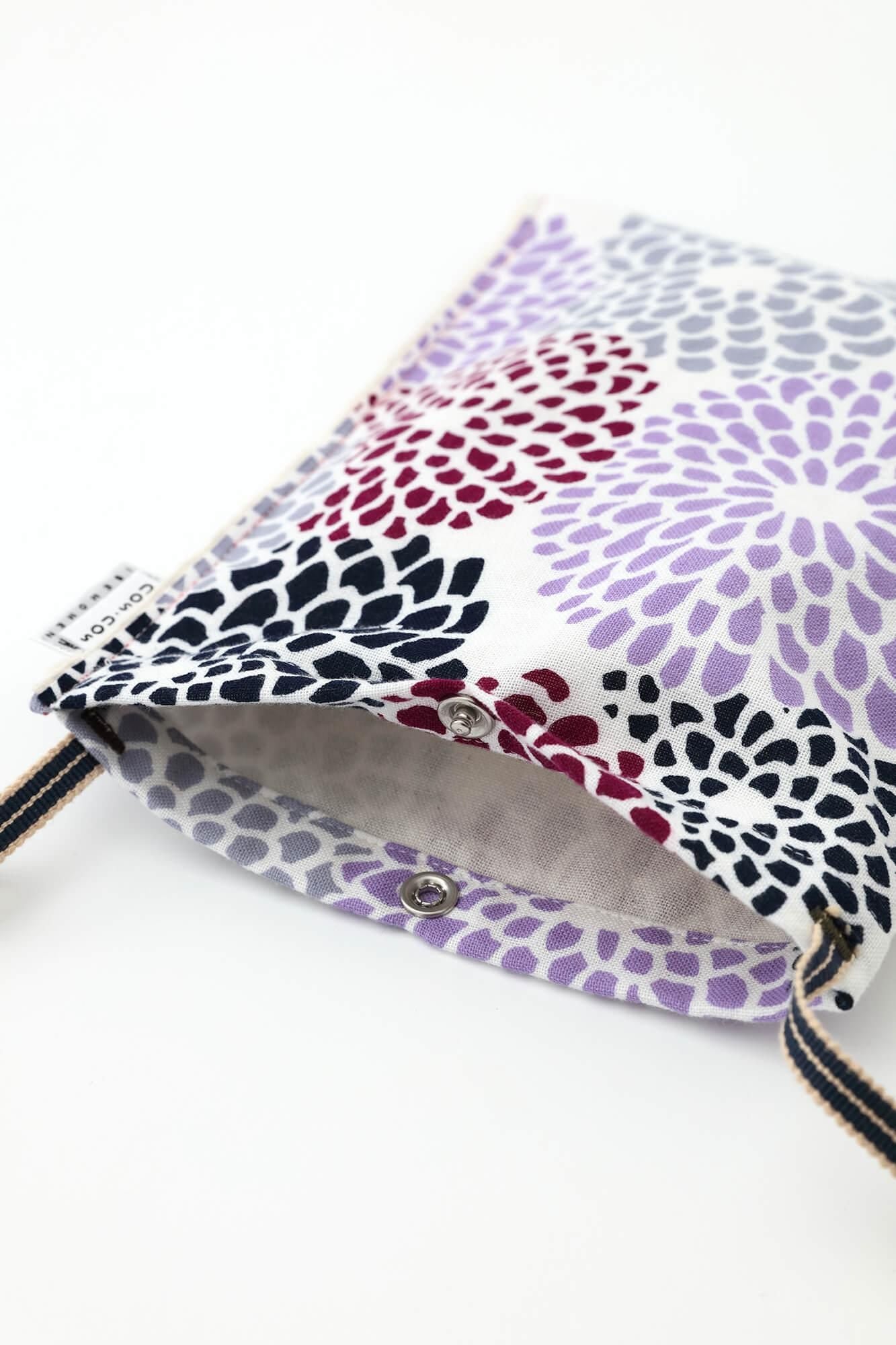 伊勢木綿 御朱印帳袋(ごしゅいんちょうぶくろ)/菊づくし 佳夕(かせき)