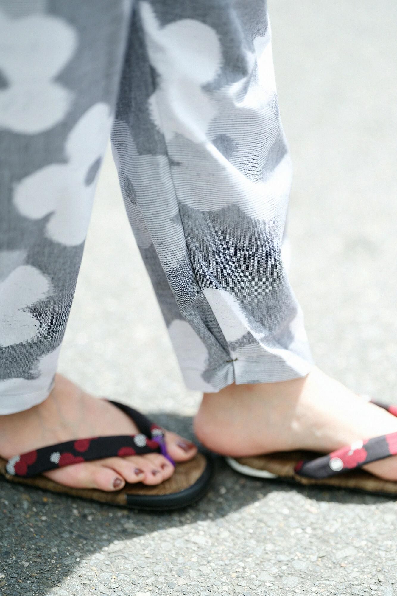 Kurume Kasuri Fold Monpe/Hanagasane Mokuhai