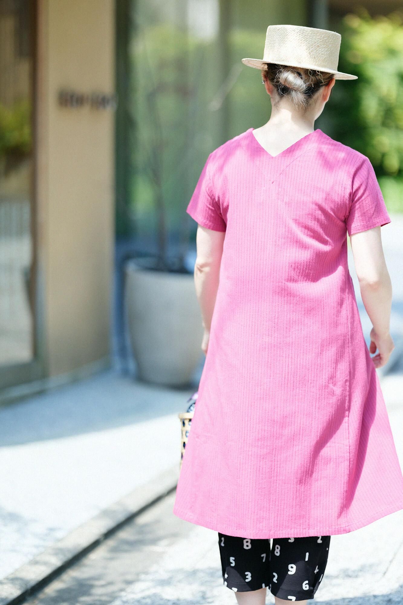 Chizimi Cotton 40/20 Akiha V-neck Short Sleeve Dress / Dark Pink