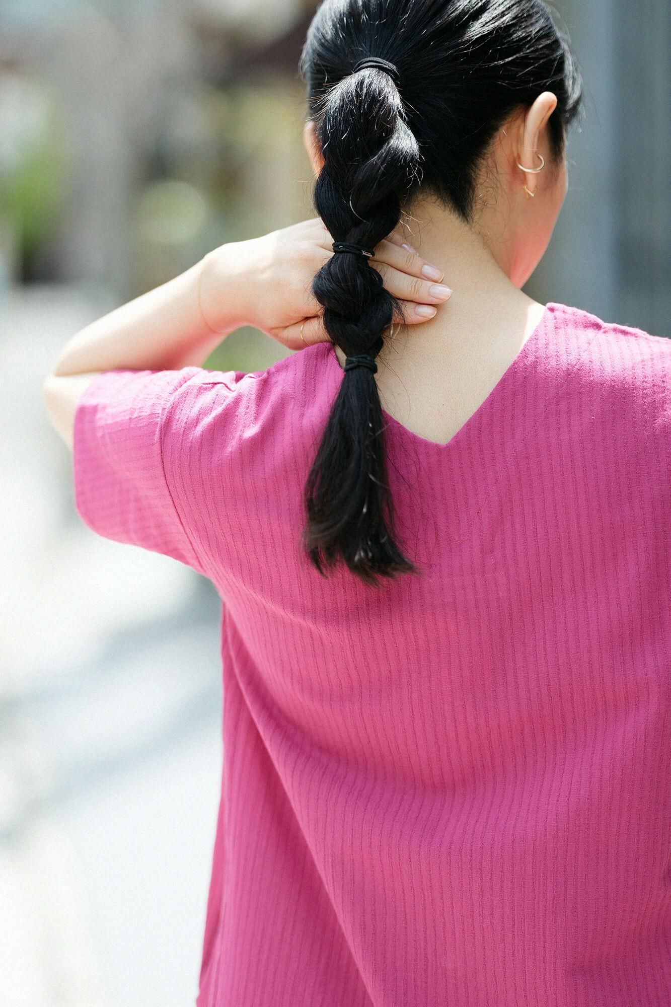 Chizimi Cotton 40/20 Akiha V-neck Short Sleeve Dress / Dark Pink