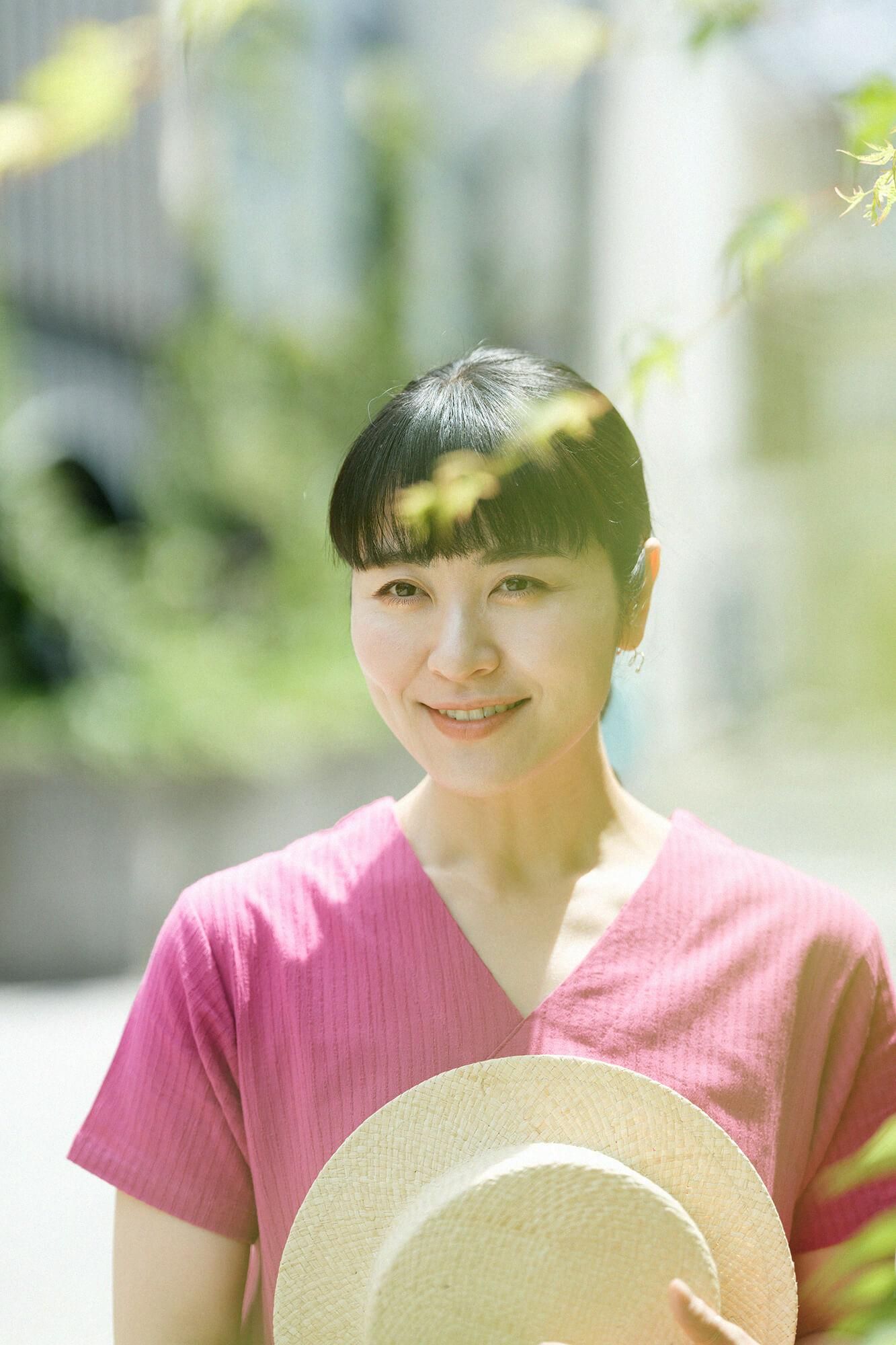 Chizimi Cotton 40/20 Akiha V-neck Short Sleeve Dress / Dark Pink