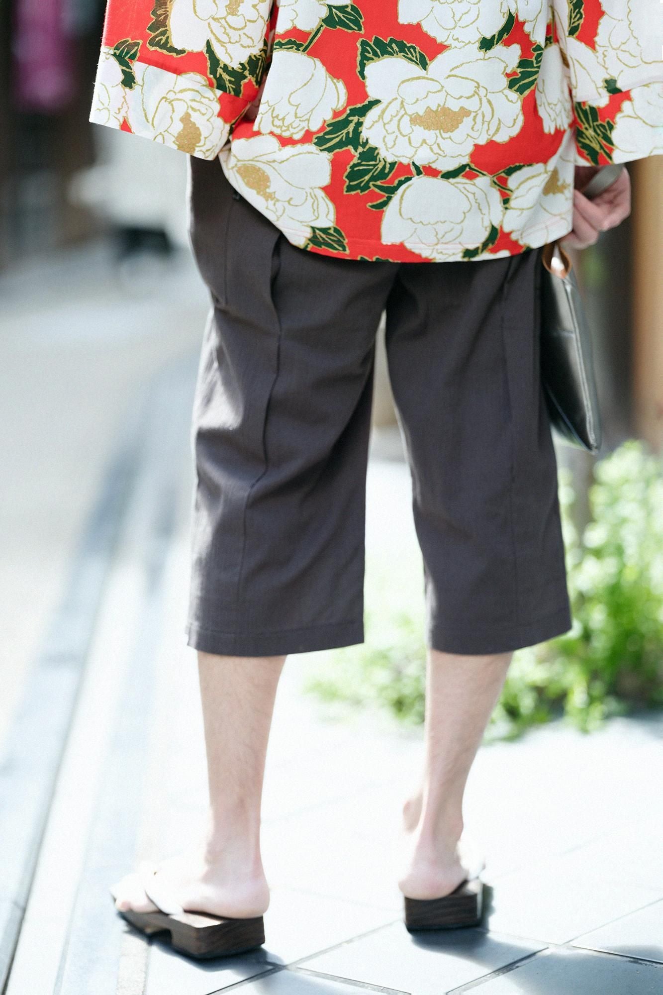 Chizimi Cotton 20/20 Pleated Skinny Pants / Dark Grey