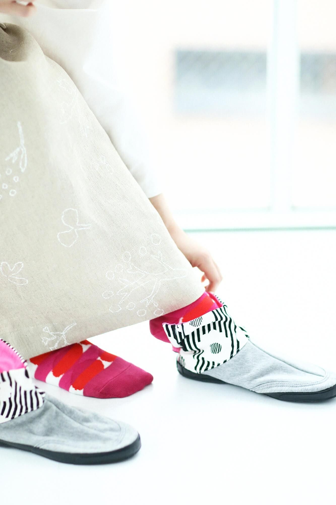 圓頭分趾襪(普通長度)/彈珠與橫紋 牡丹色【女性用】