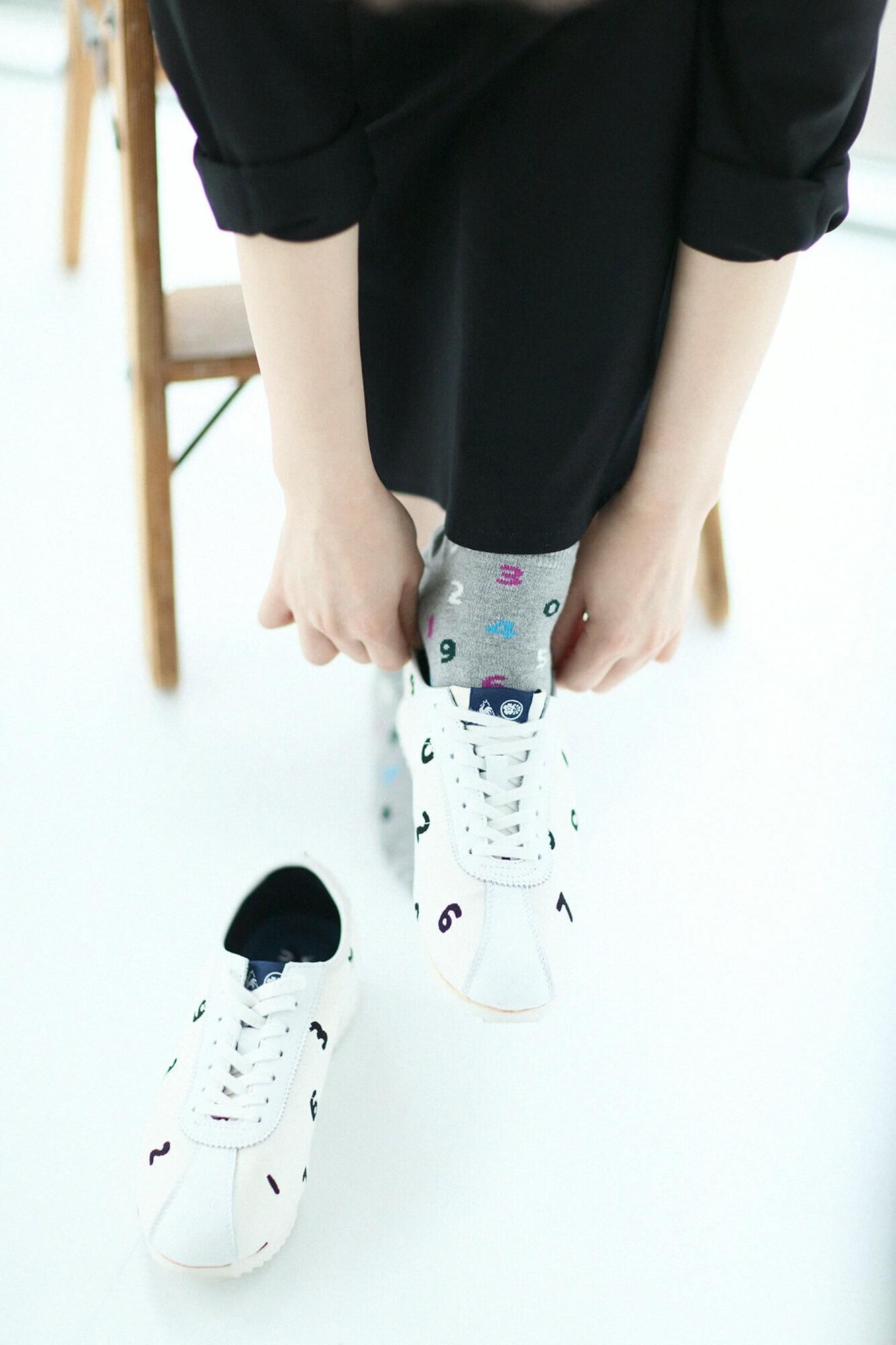 圓頭分趾襪(腳踝長度)/SO-SU-U十數 銀灰色