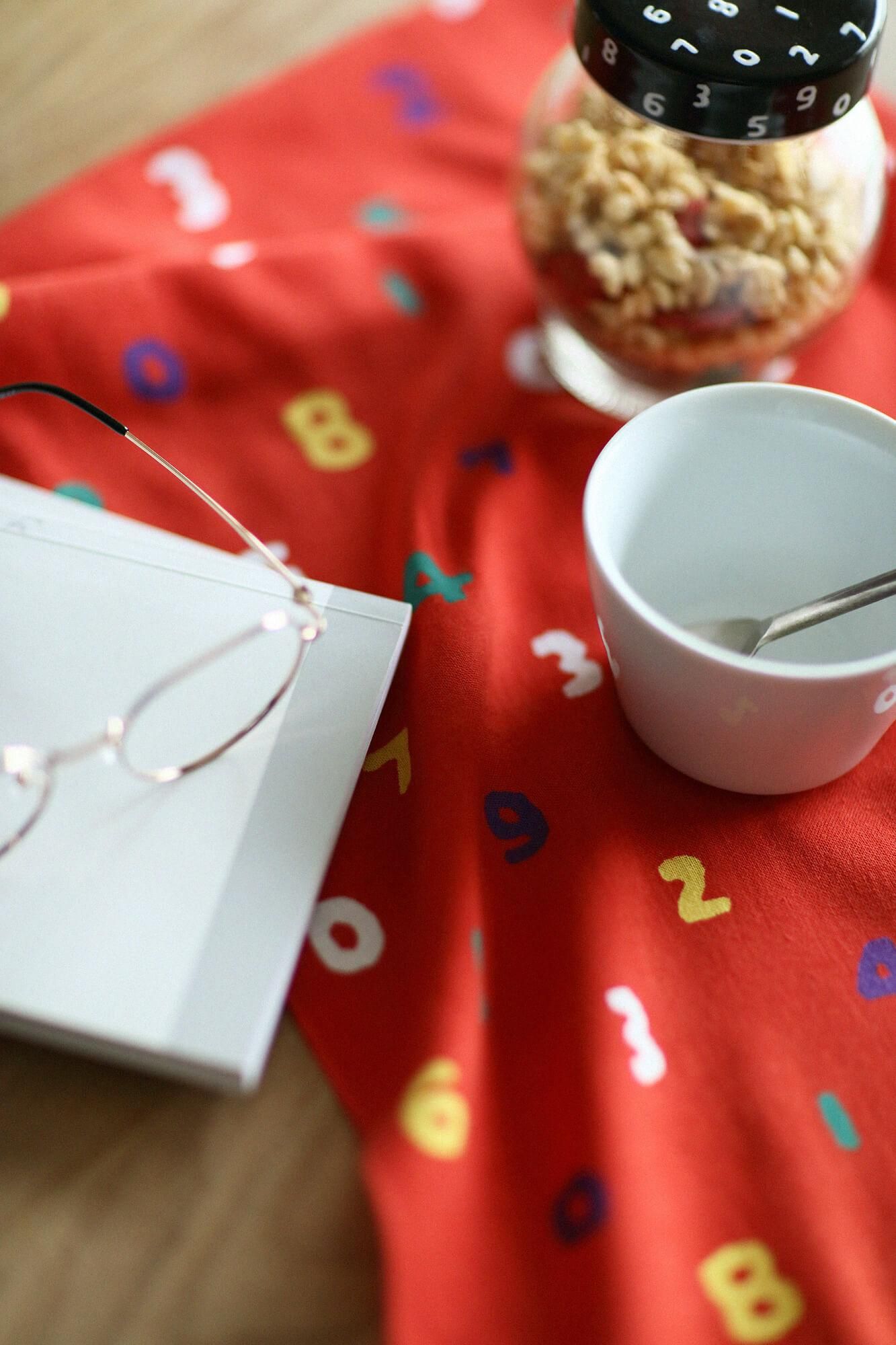 Isemomen Cotton Textile Handkerchief(Short)/ SO-SU-U Gogyo (Five Elements) Fire