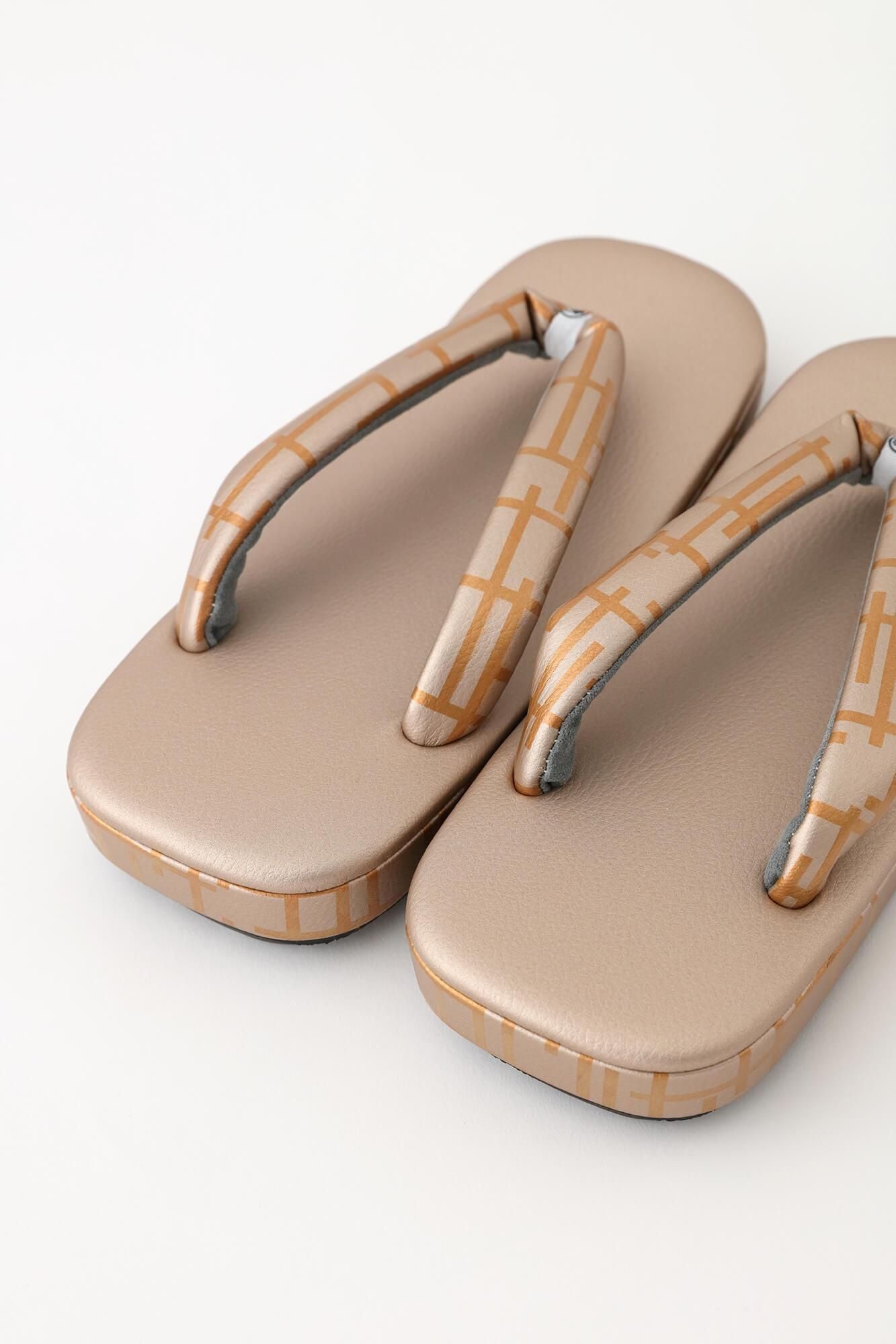 Nishijin Sandals / Fence Smoked Gold