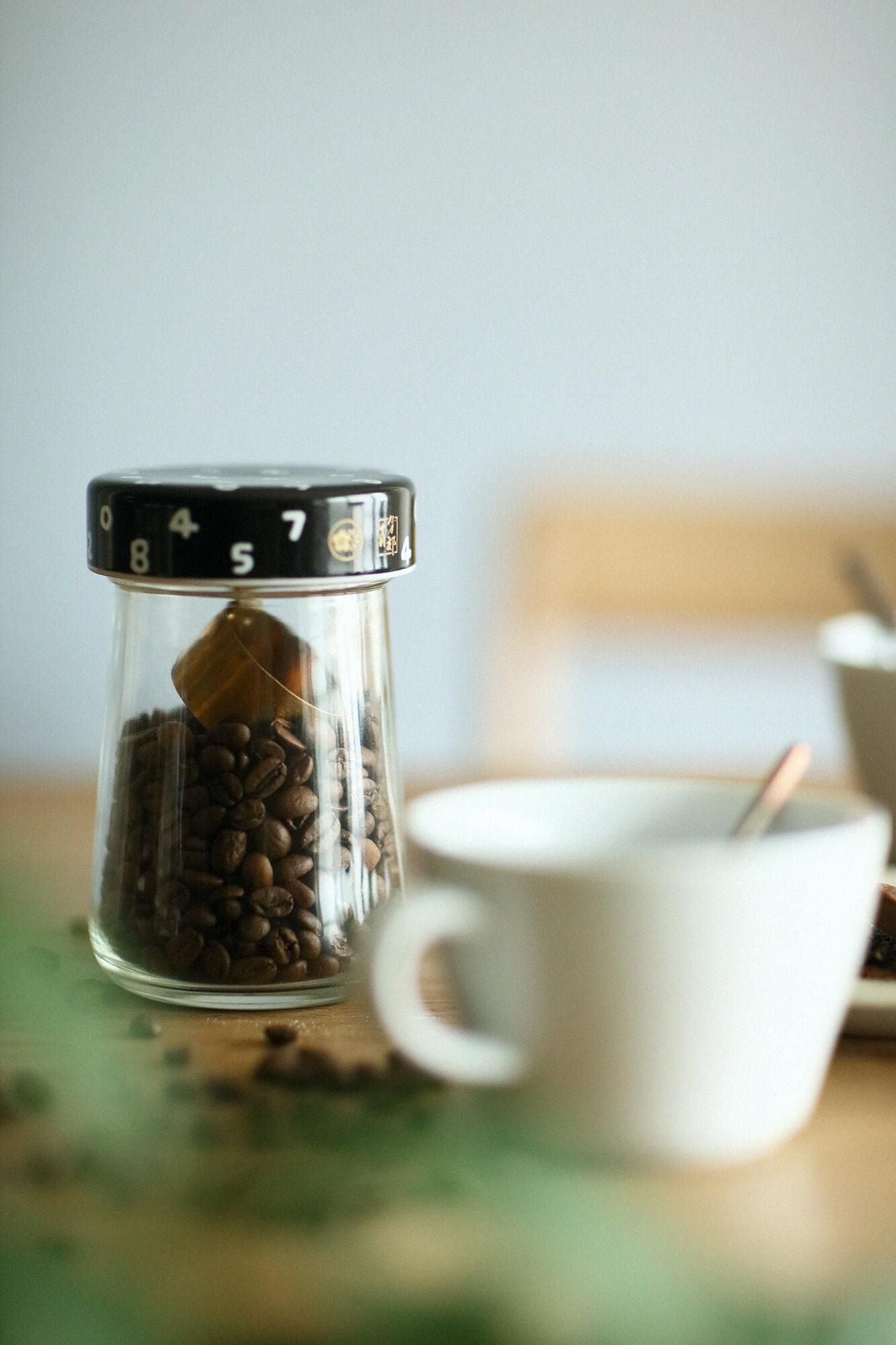 九谷燒織紋蓋玻璃瓶 角瓶 / SO-SU-U十數黑色