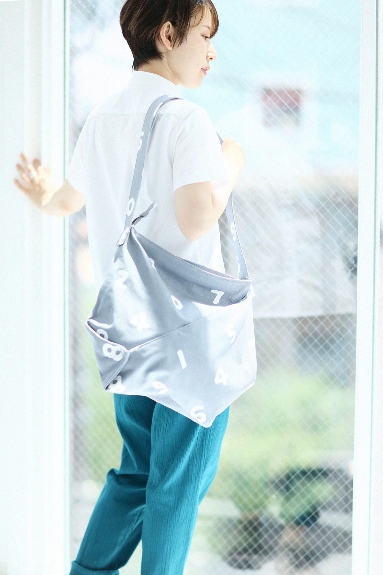 帆布 穏(はんぷ おだやか)/SO-SU-U 薄墨色(うすずみいろ)