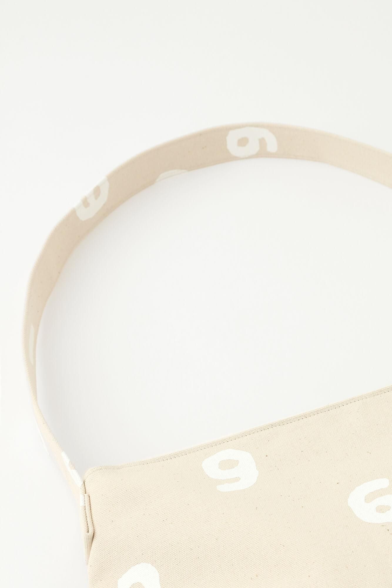 帆布 穏/SO-SU-U 生白(きじろ)