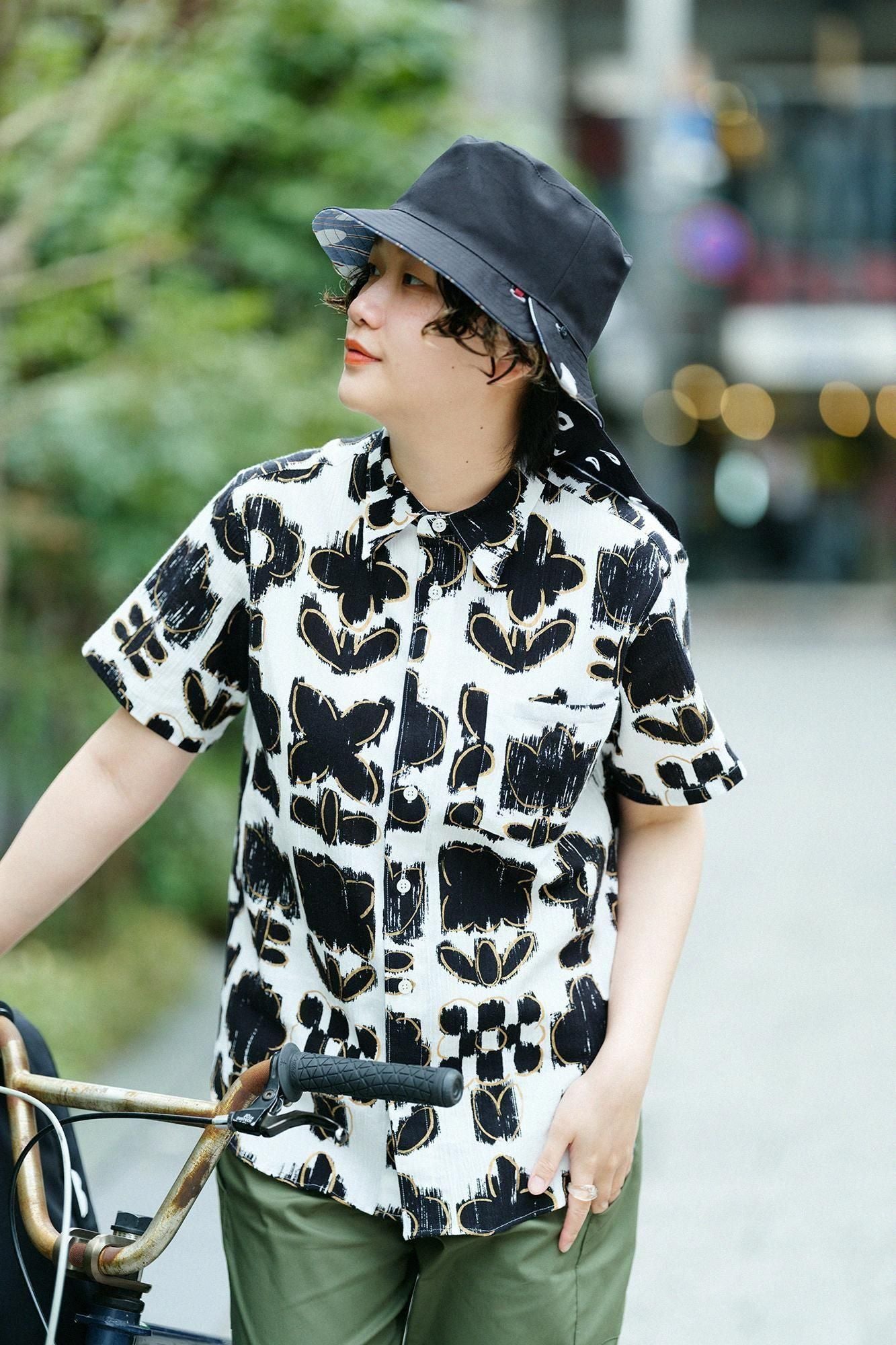 B.H Sonnenschirm/SO-SU-U Nubairo (Nurebairo)