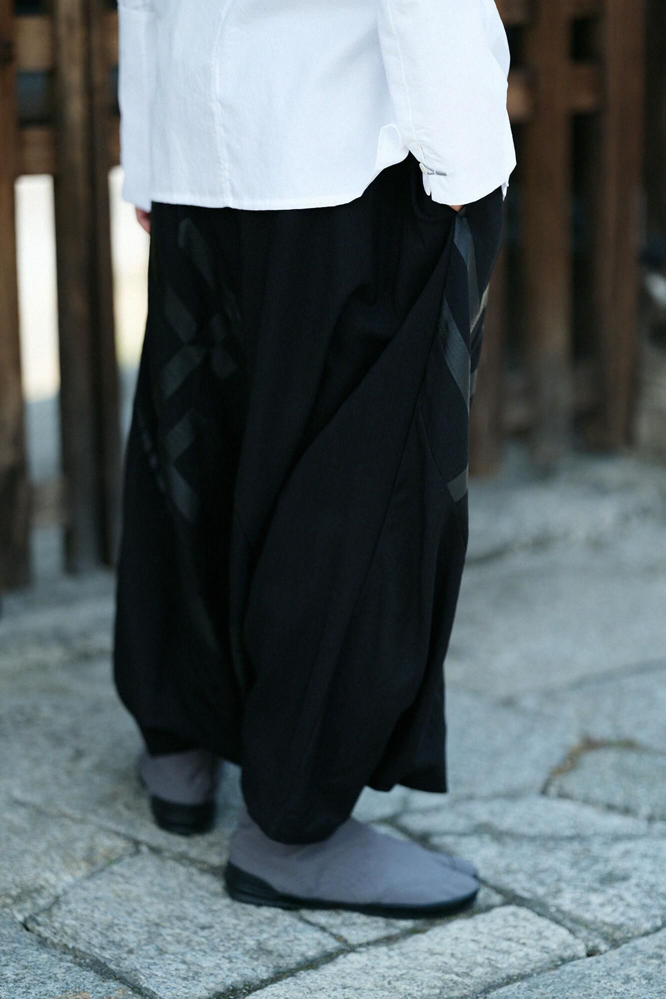 モスリン 富士(ふじ) 2.0/濡羽色(ぬればいろ)×桟(さん)