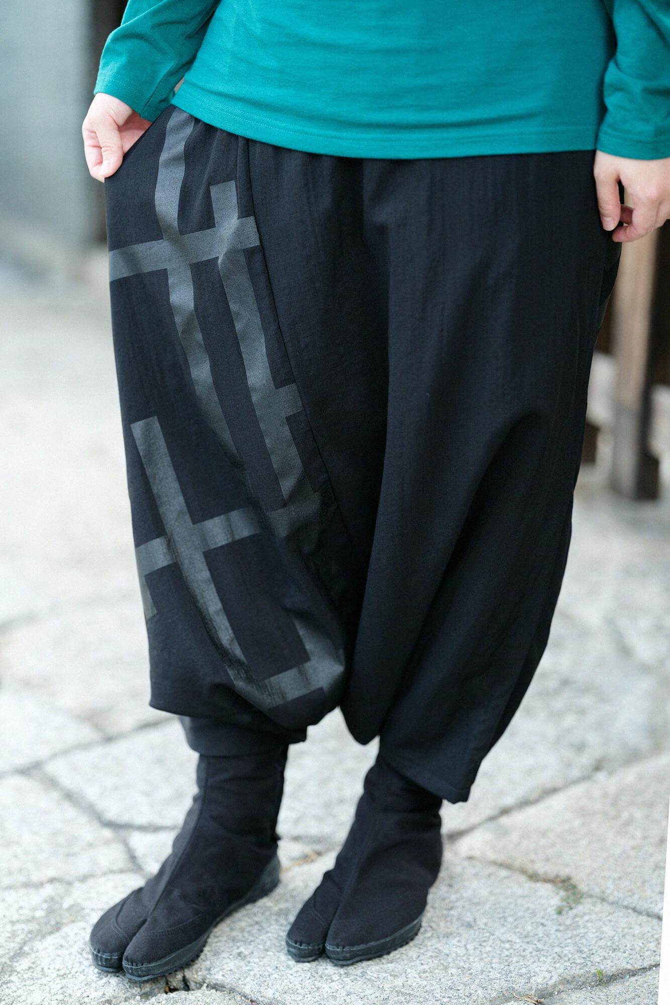 モスリン 富士(ふじ) 2.0/濡羽色(ぬればいろ)×桟(さん)