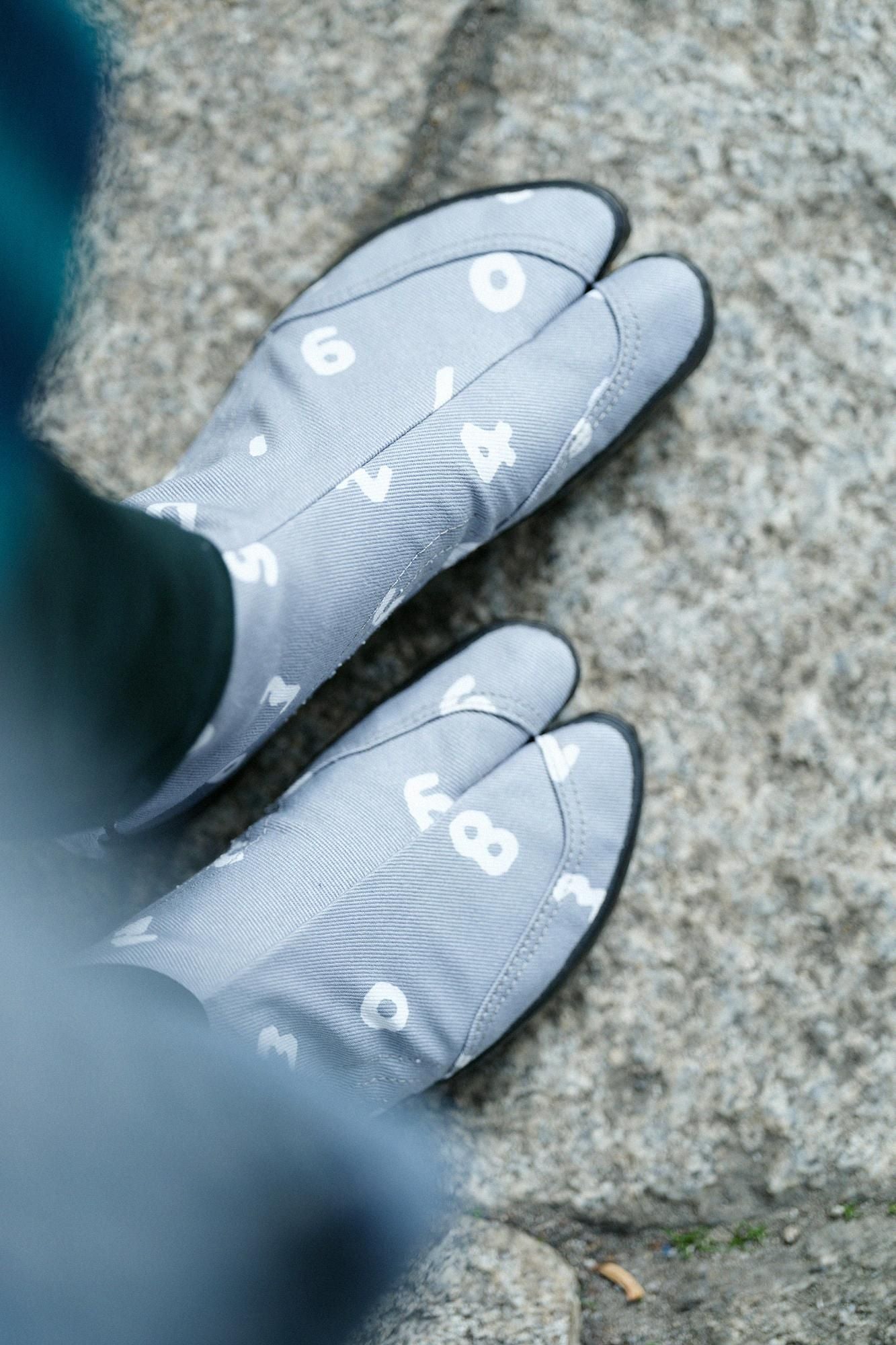 節慶 分趾足袋鞋/SO-SU-U十數 詰 淺灰色