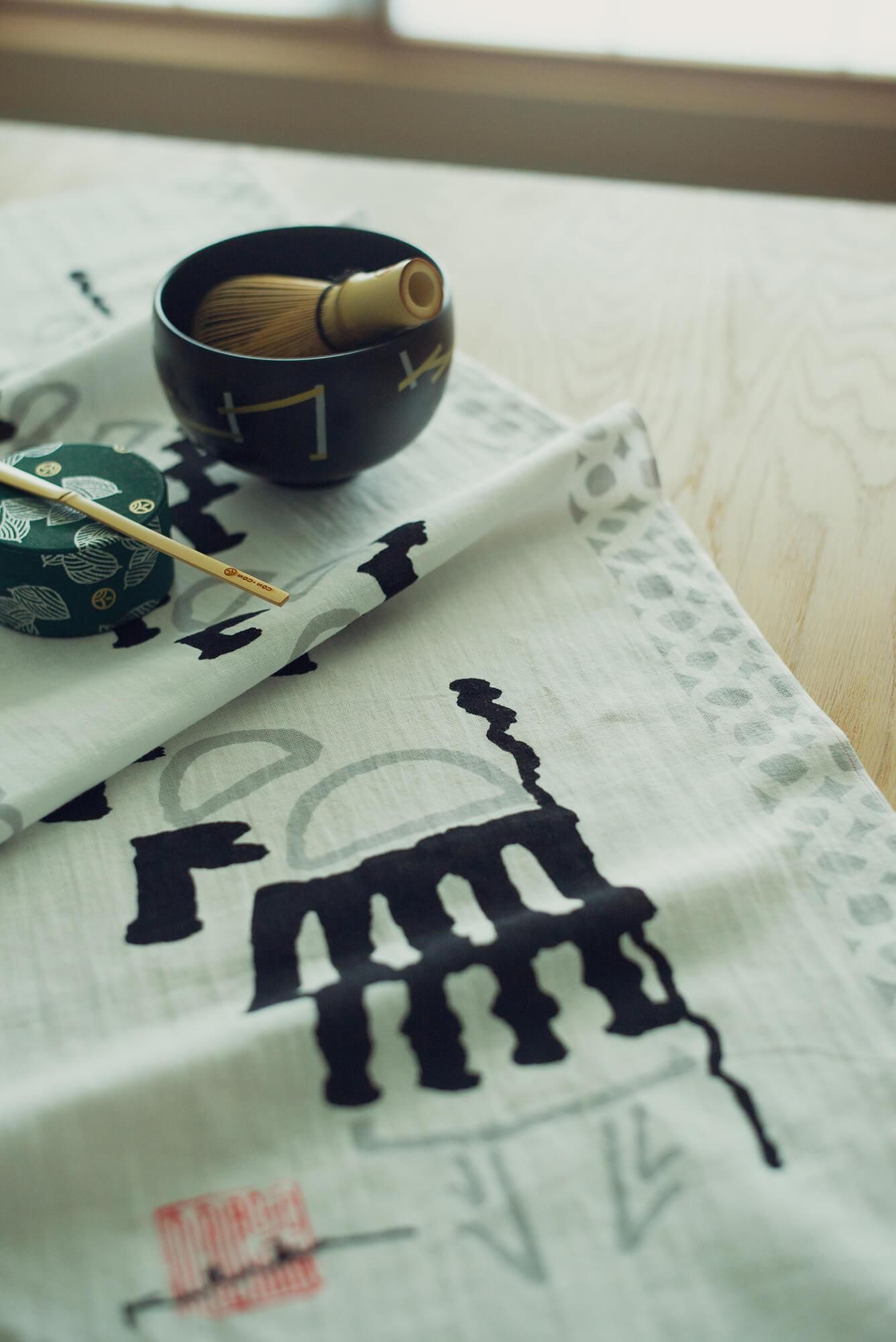 Isemomen Cotton Textile Handkerchief / Nantenbo-Procession of monks-Recreation "Going" (Ou)