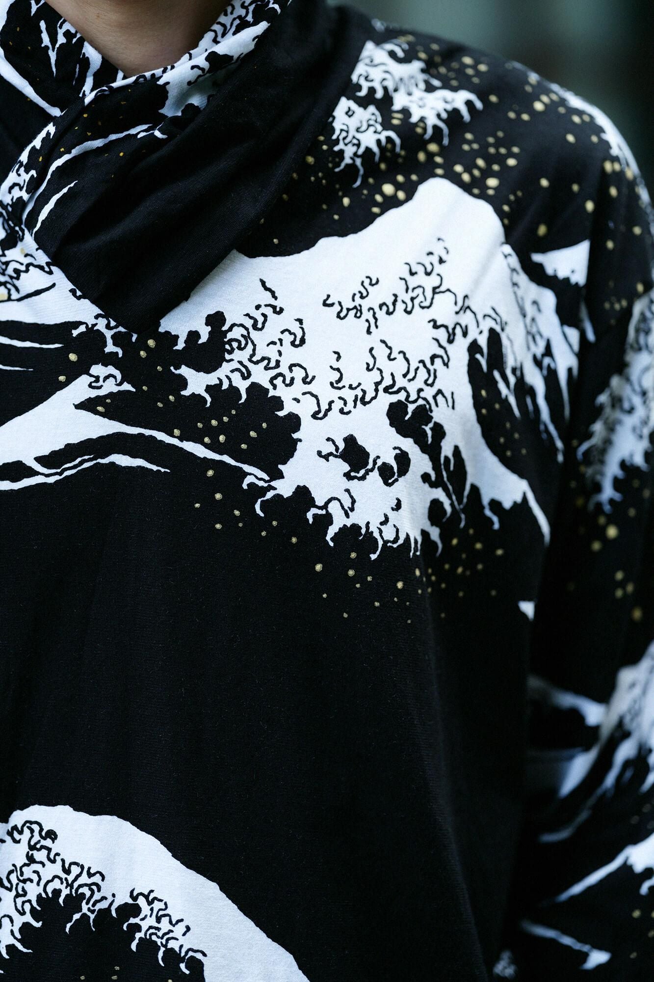 衿巻ジバン/北斎(ほくさい) 神奈川沖浪裏(かながわおきなみうら) 写し(うつし)