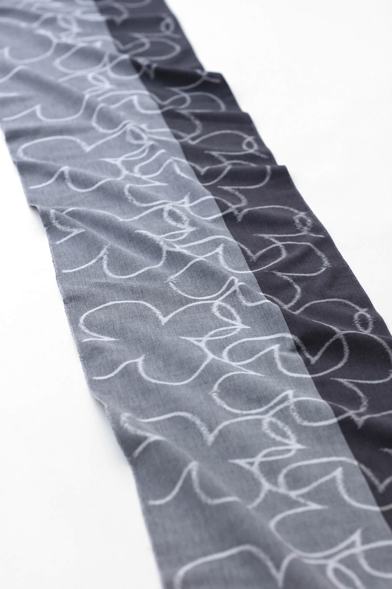 Textile sold in cuts (Kurume Kasuri) / Happiness Light Grey<50cm>