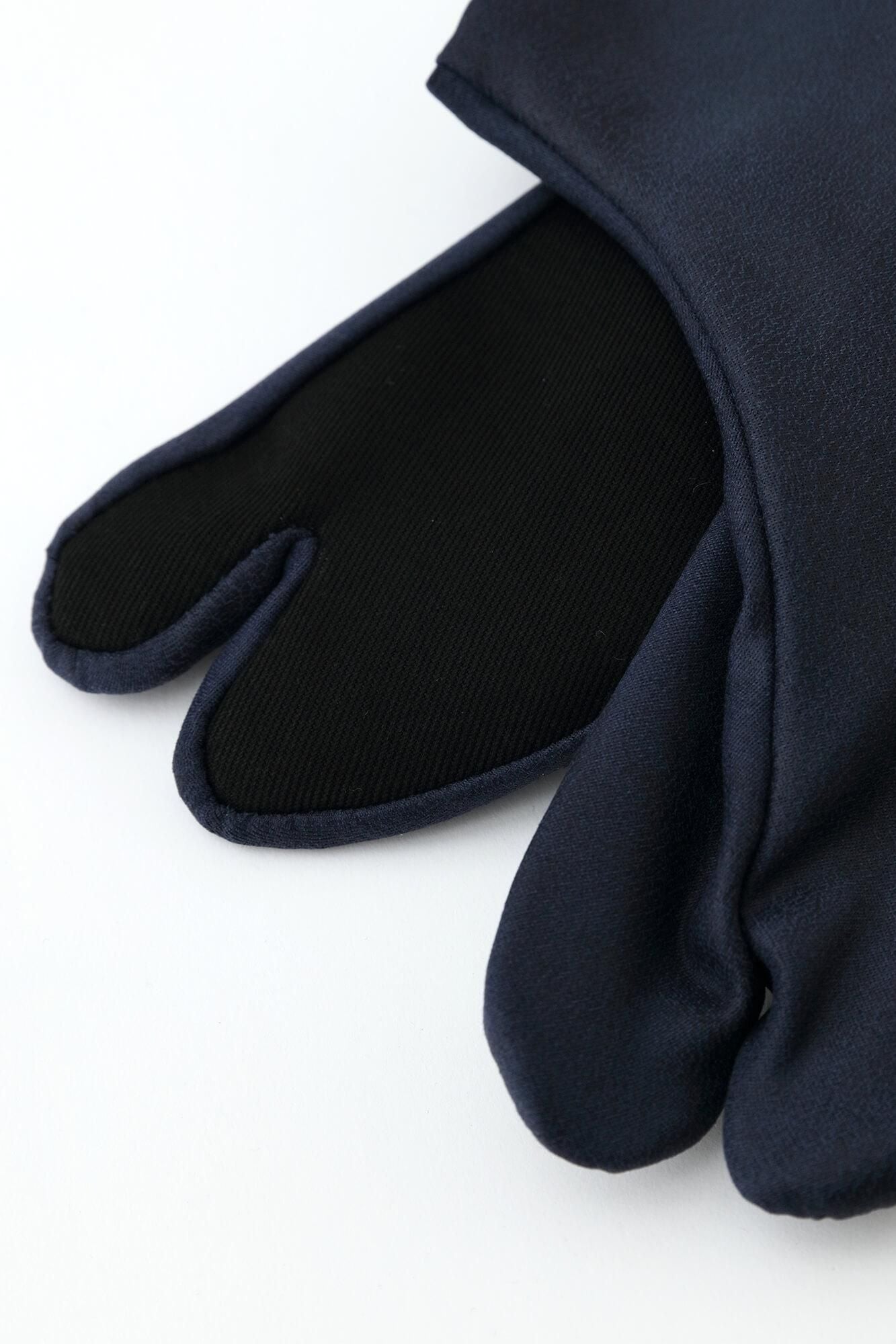 人造皮革 室內分趾足袋襪/藍黑色