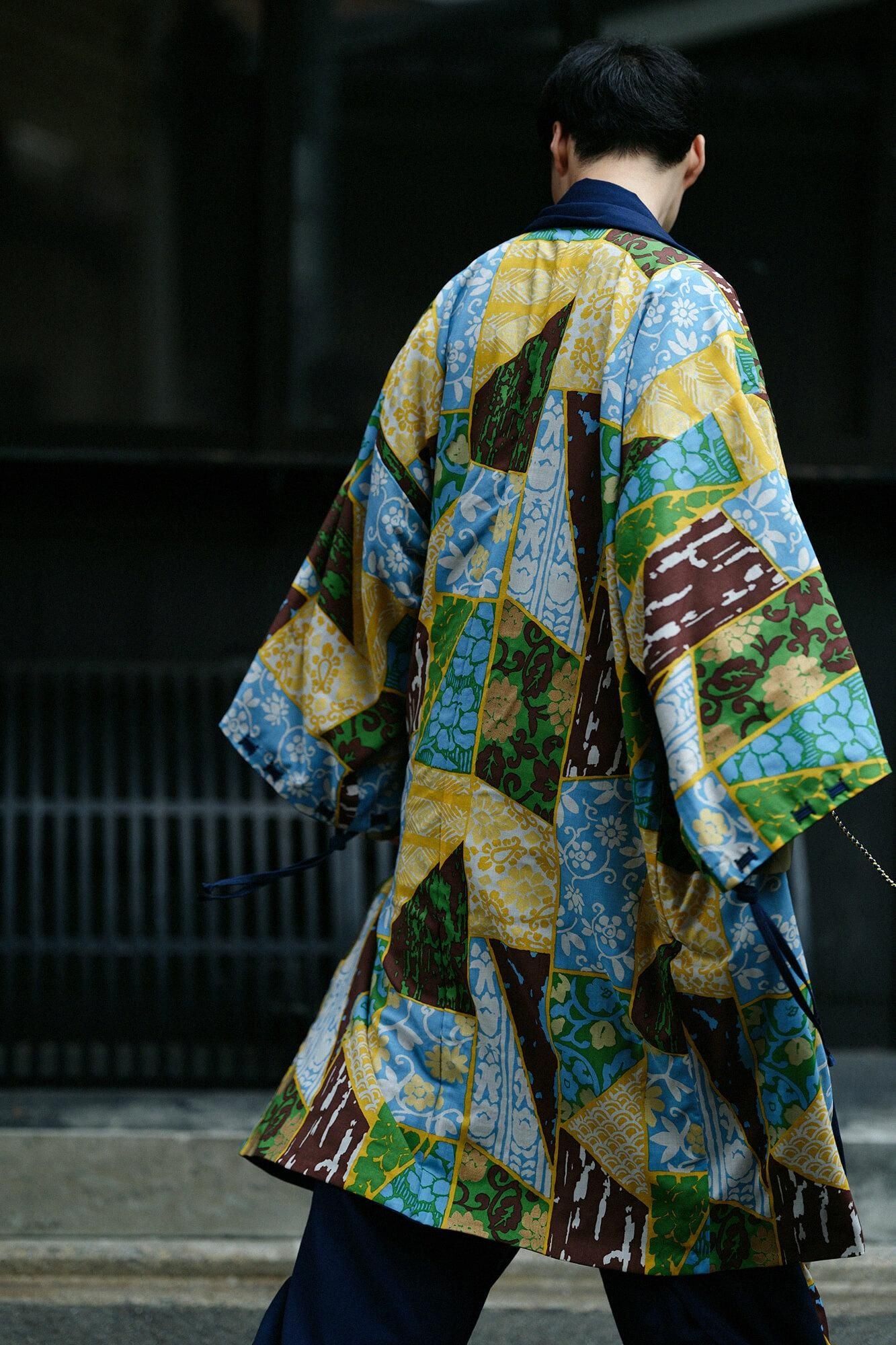 【net Limited】Muslin Wool Rectangular Sleeve Coat with Lining / Dark Blue×Patchwork Kimono of Uesugi Kenshin Family-Recreation