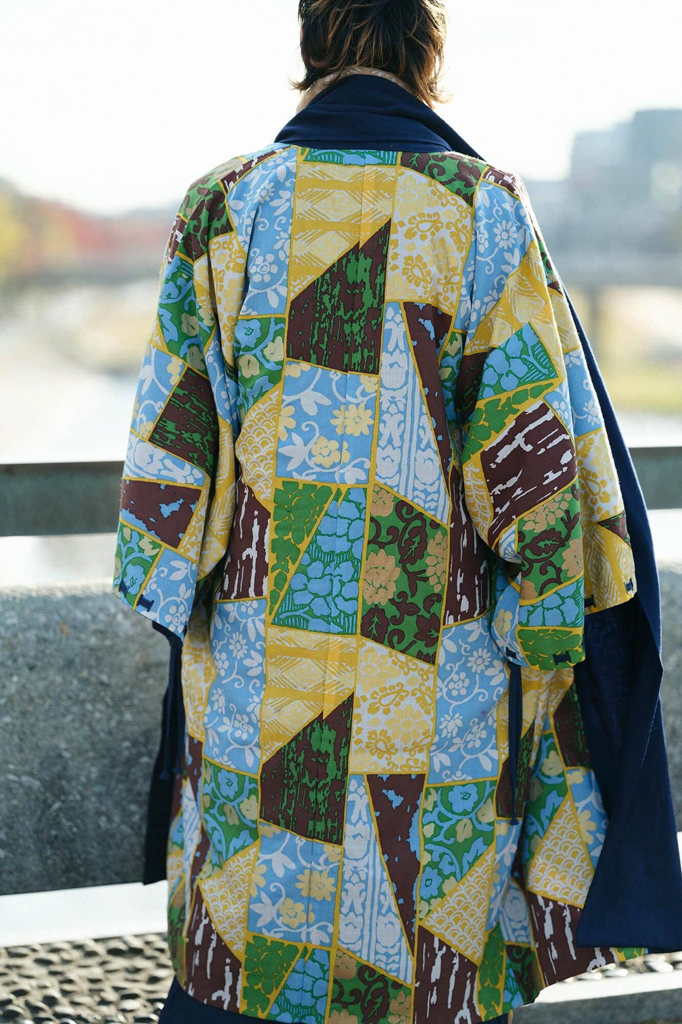 【net Limited】Muslin Wool Rectangular Sleeve Coat with Lining / Dark Blue×Patchwork Kimono of Uesugi Kenshin Family-Recreation