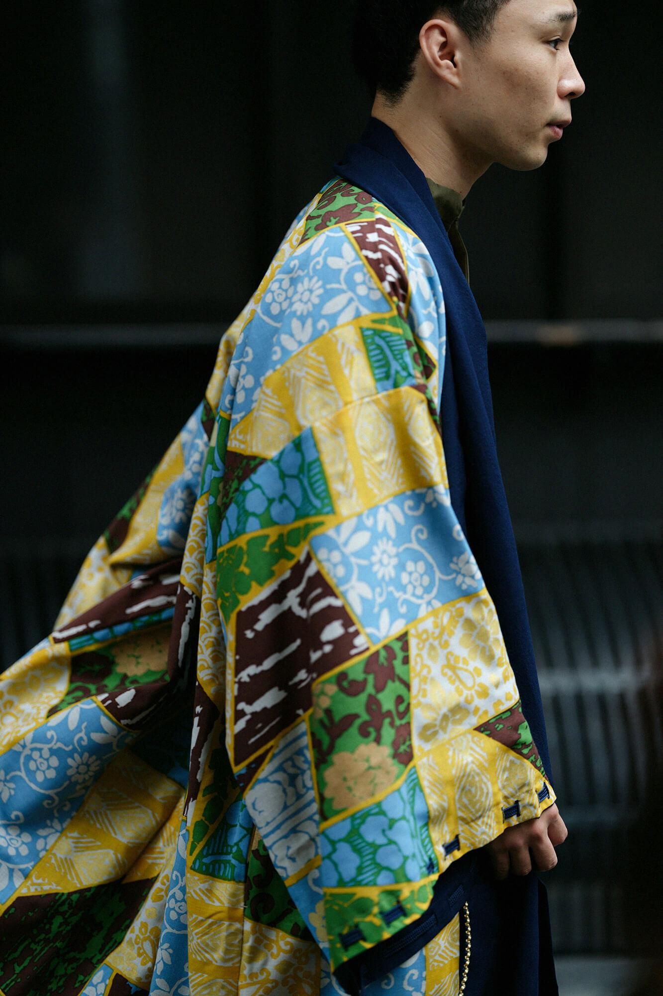 【net Limited】Muslin Wool Rectangular Sleeve Coat with Lining / Dark Blue×Patchwork Kimono of Uesugi Kenshin Family-Recreation