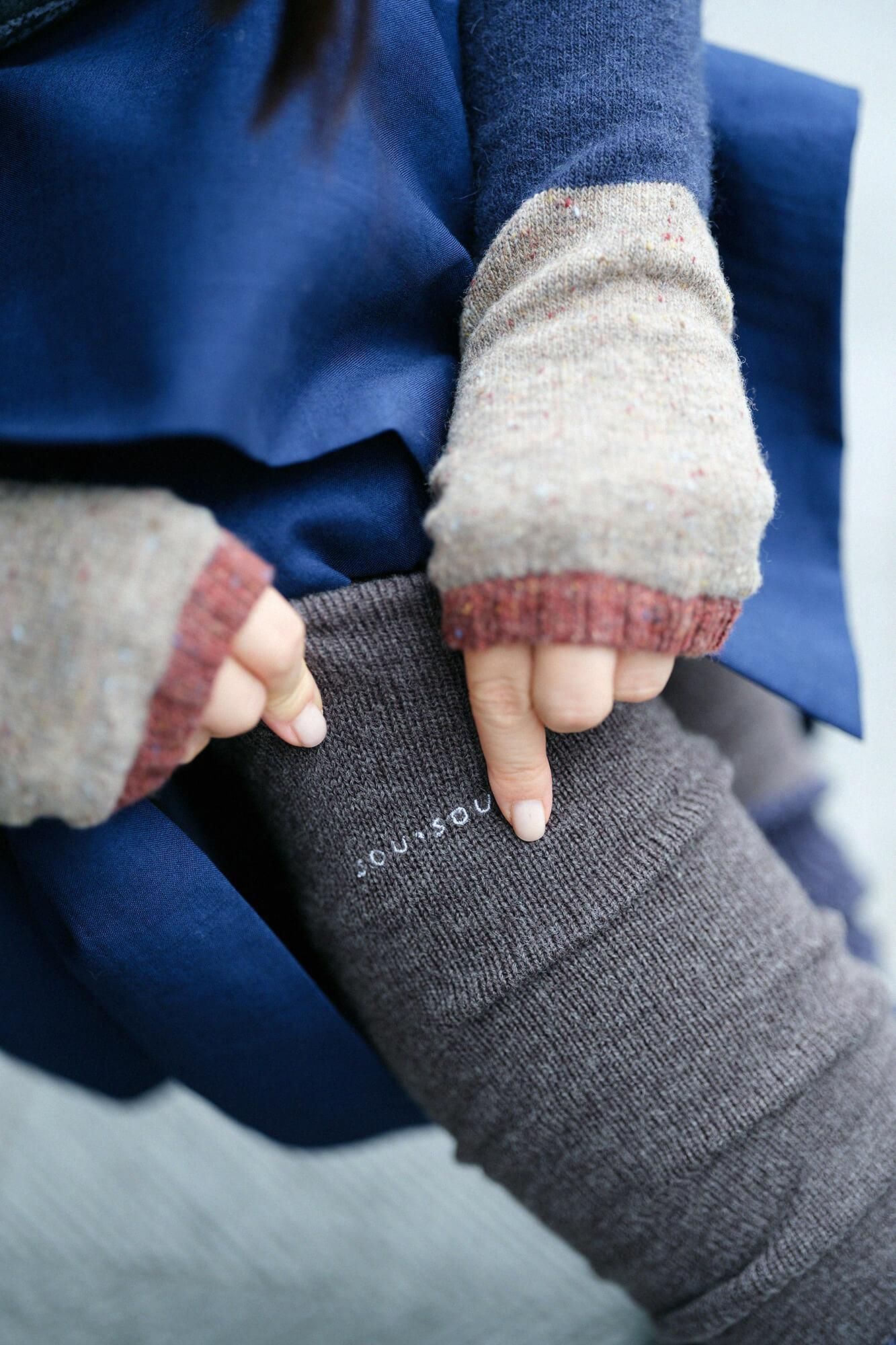 Knit Leg Warmer / Charcoal Grey 2