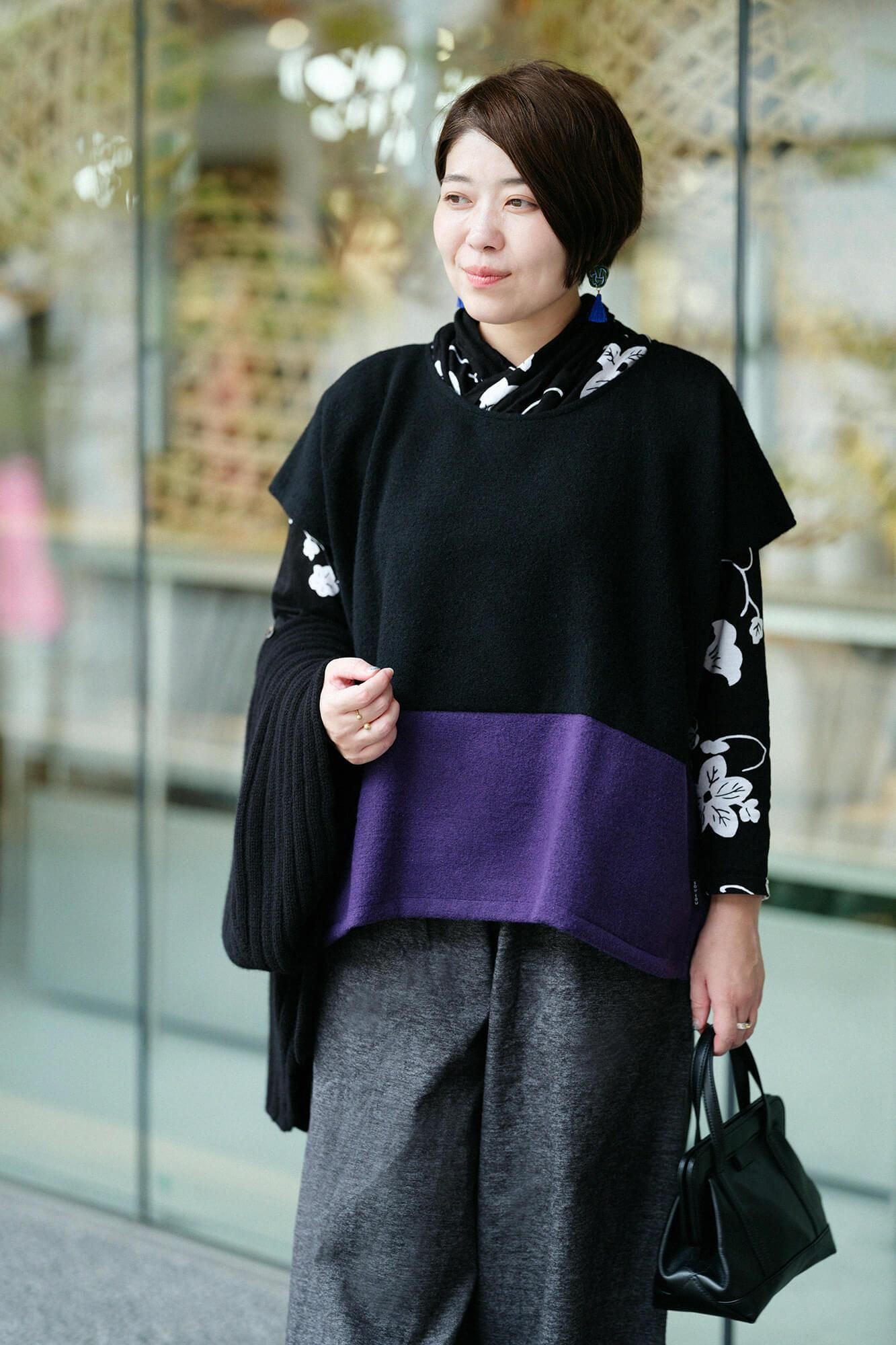 Raxa Square Top Bi-color / Black × Violet