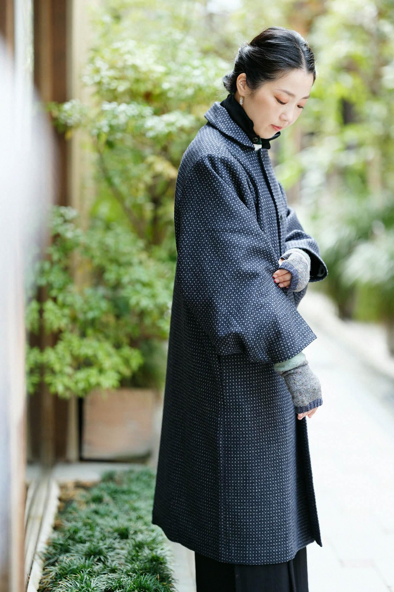 【net limited】Worsted Combed Yarn bean Lattice Weave Double Breasted Naginata Square Neck Coat Long with Lining / Sand and Ink Color × SO-SU-U