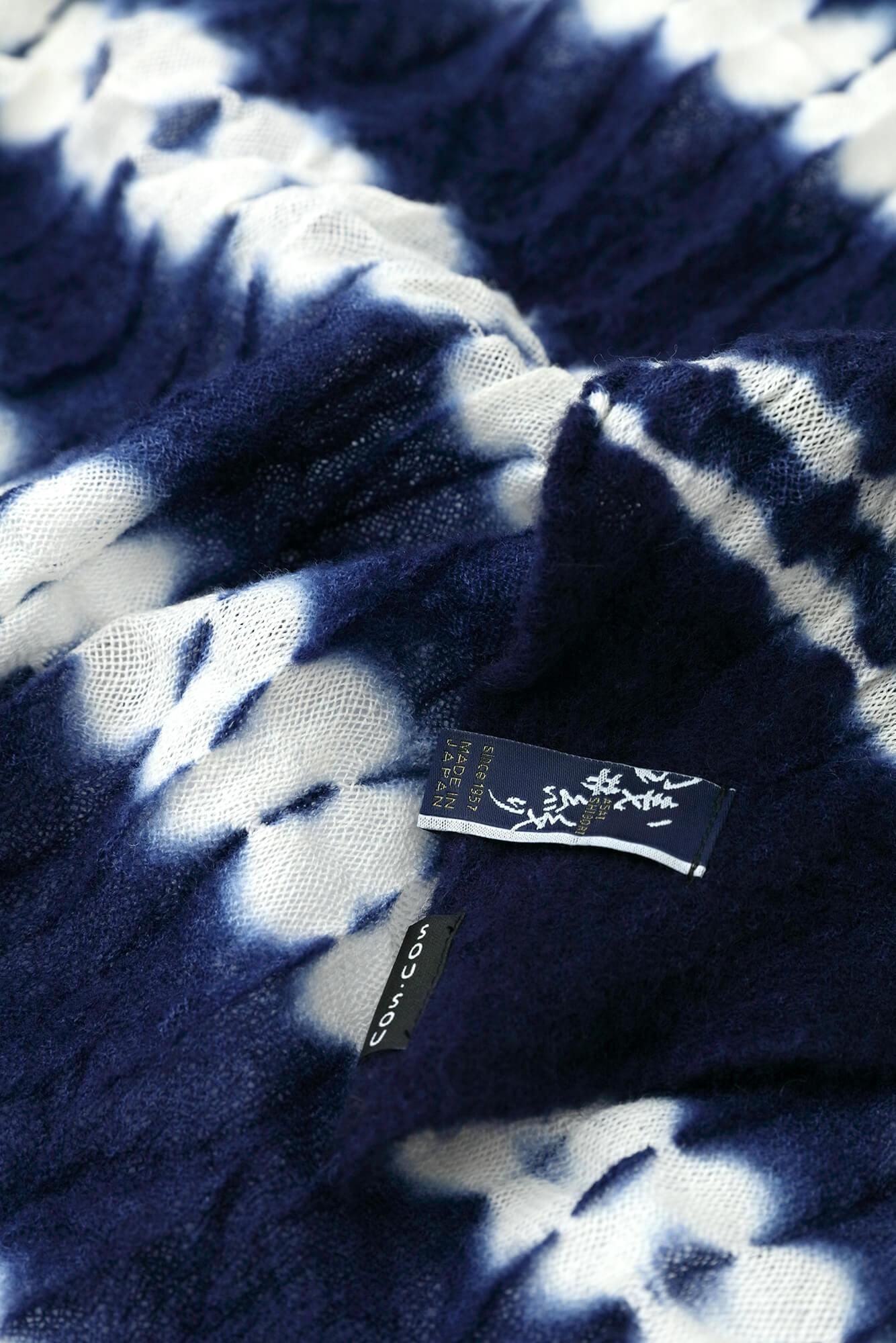 【官網限定】淺井紮染縮絨披肩劍先/手捲紮染暗藍色