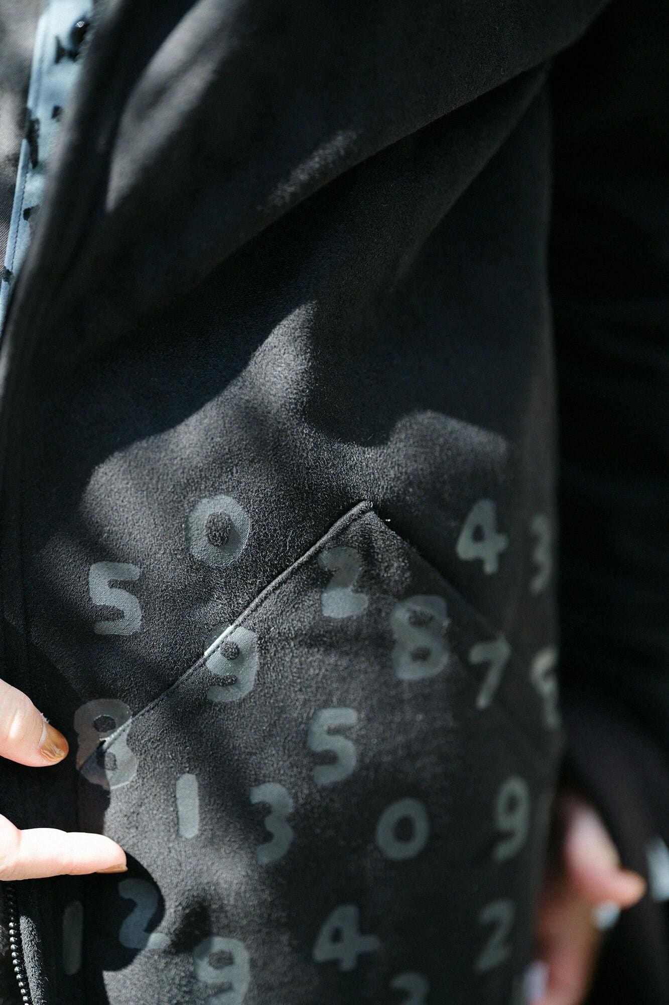 【online한정】우라케페이크 누벅 후드/검은색