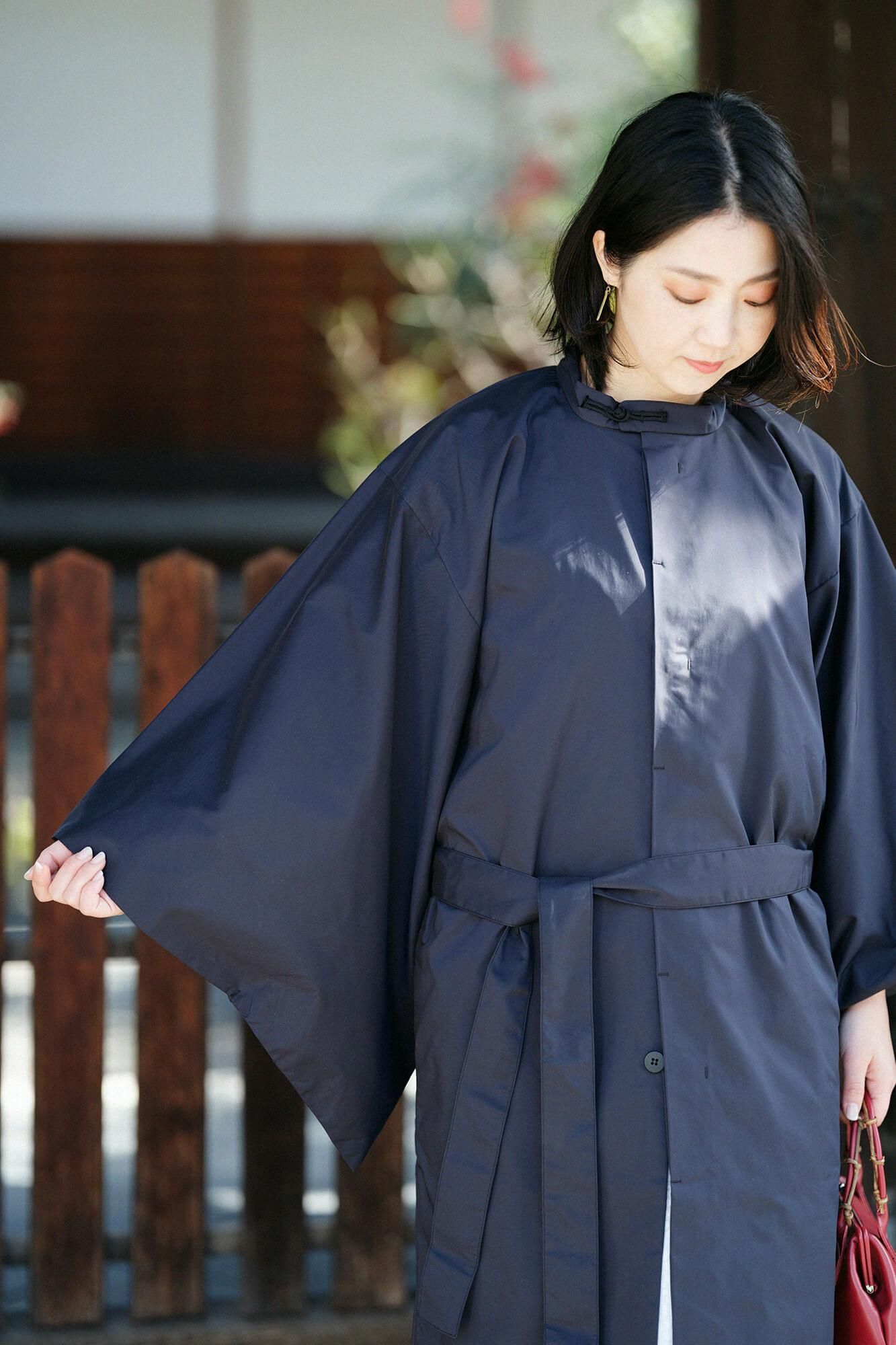 撥水織(はっすいおり) 円領外套(えんりょうがいとう)/黒紺(くろこん)