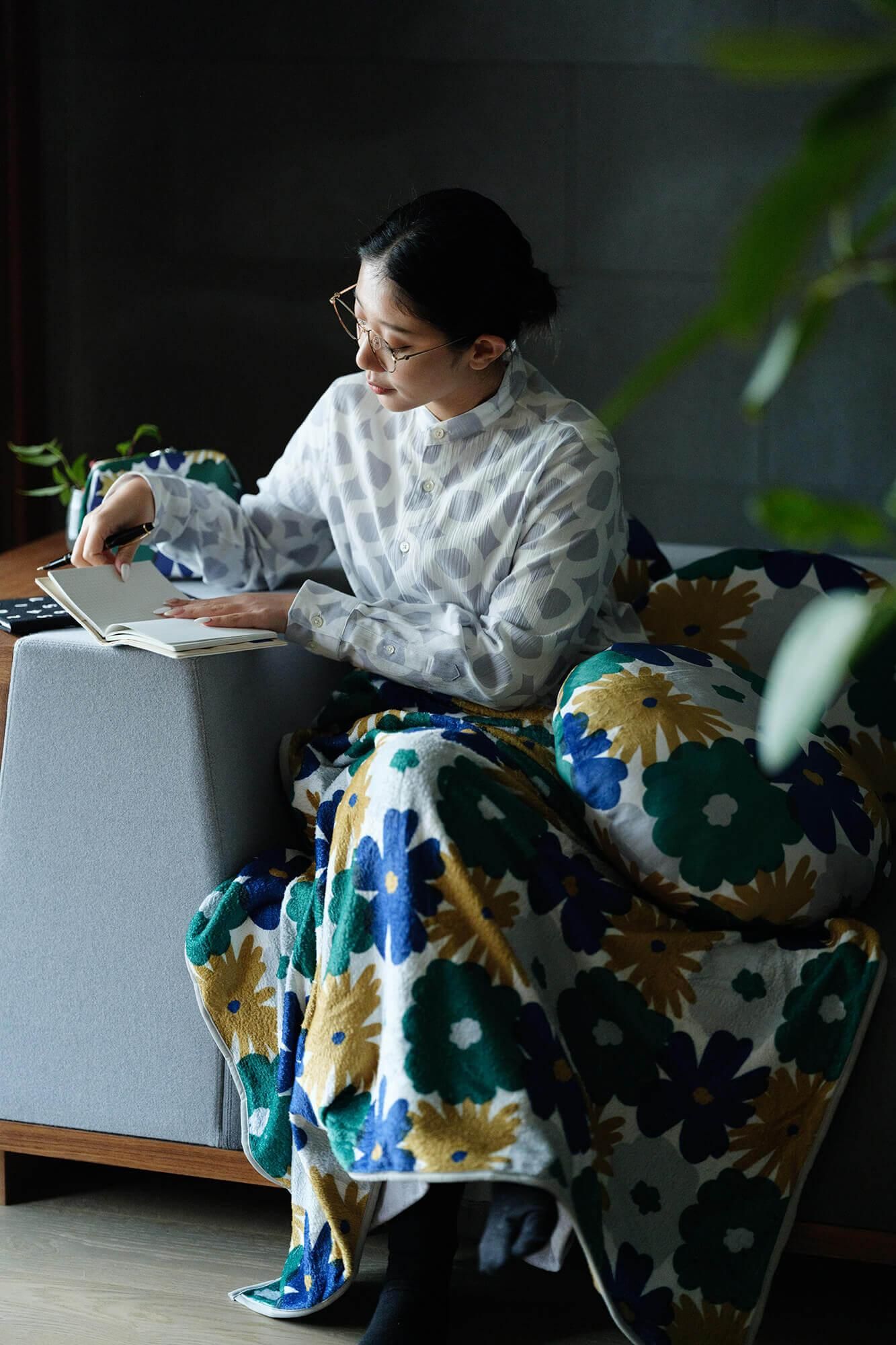 【SALE】溫暖2WAY 軟軟抱毯枕