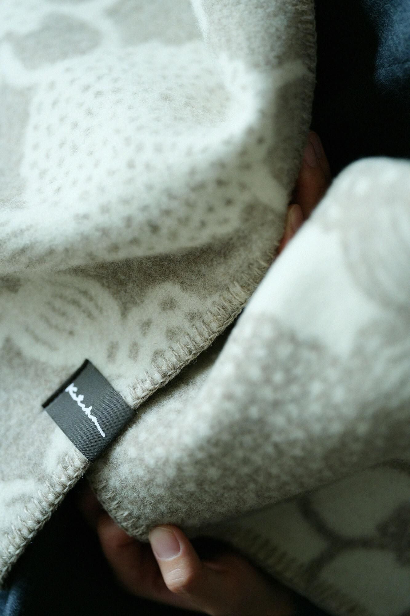 무릎담요블랑캣/ 꽃 넥타이